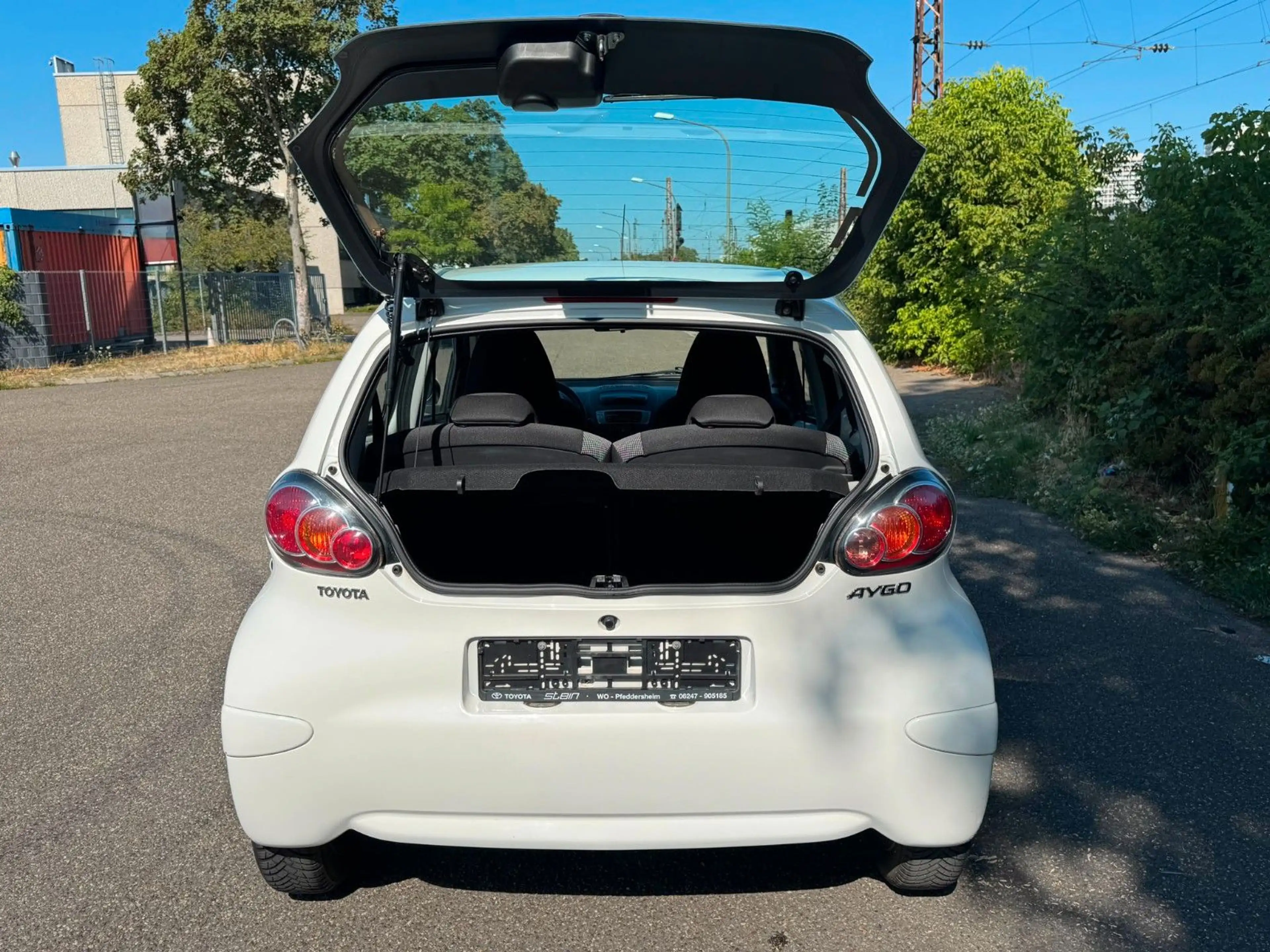 Toyota Aygo 1,0-l-VVT-i Cool & GO Klima Tüv 1.Hand — photo 15