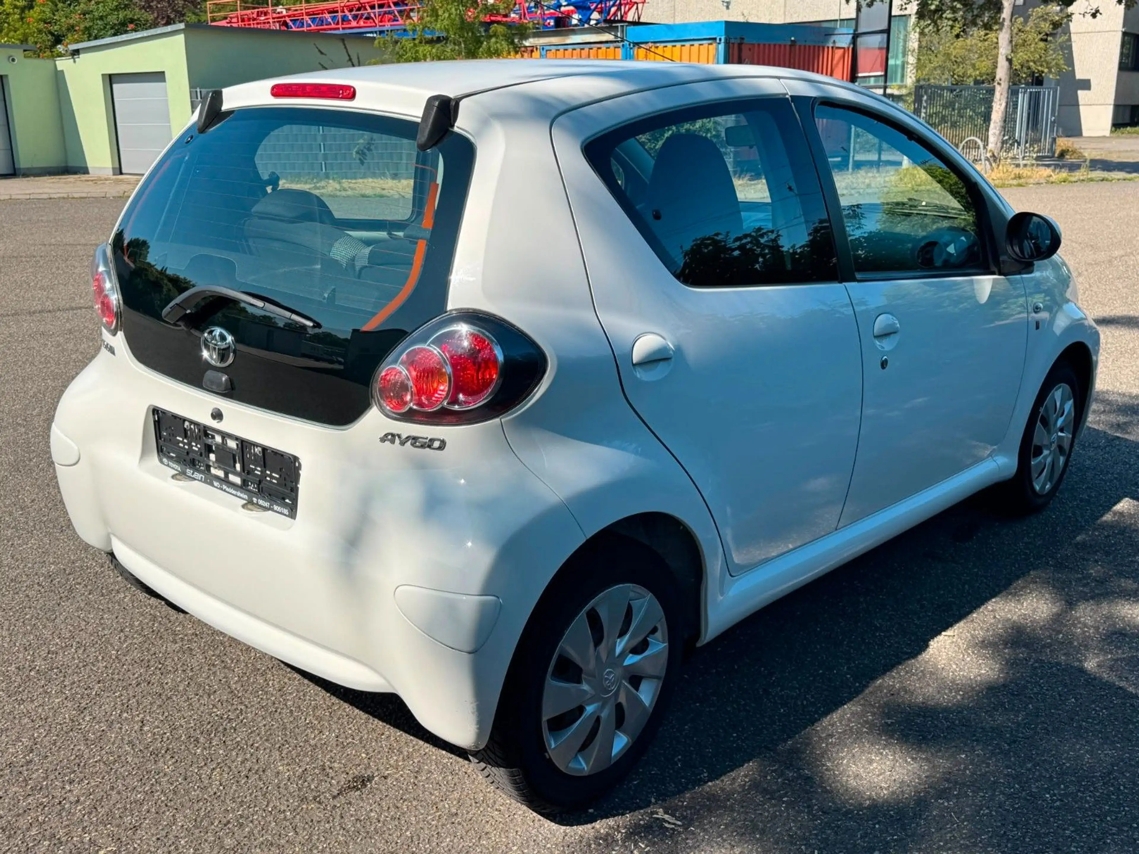 Toyota Aygo 1,0-l-VVT-i Cool & GO Klima Tüv 1.Hand — photo 4
