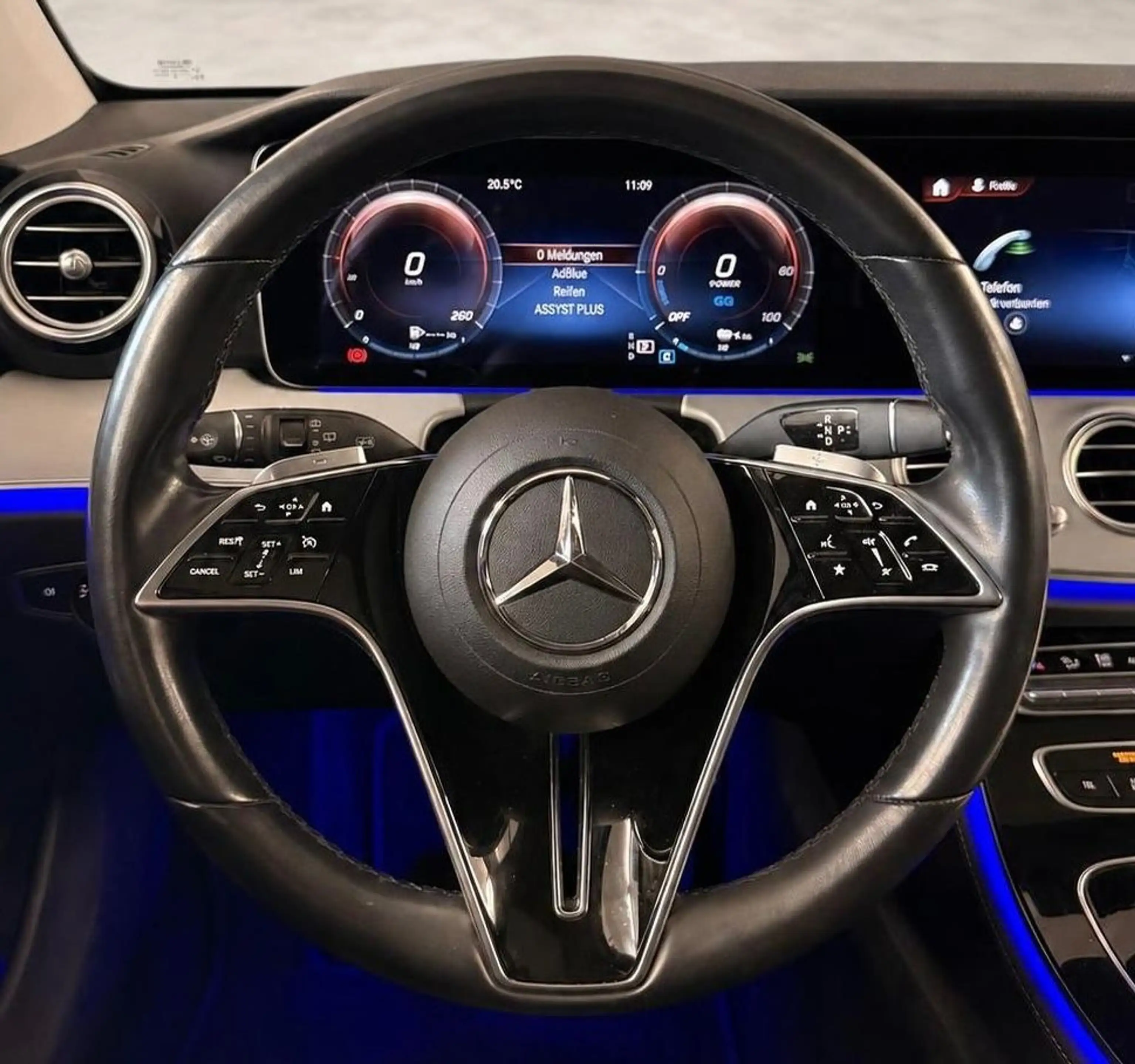 Mercedes-Benz E 300 de PANO/BURMESTER/MEMORY/STANDHEIZ./KAMERA — photo 15