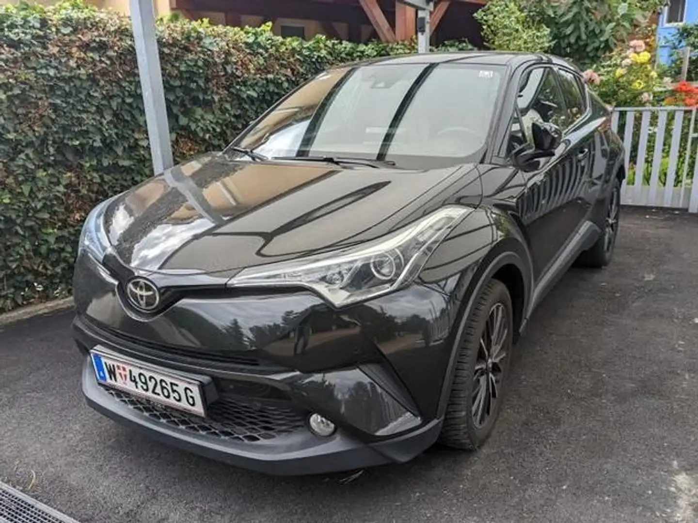 Toyota C-HR C-HR 1,2T C-HIC C-HIC Schwarz - 1