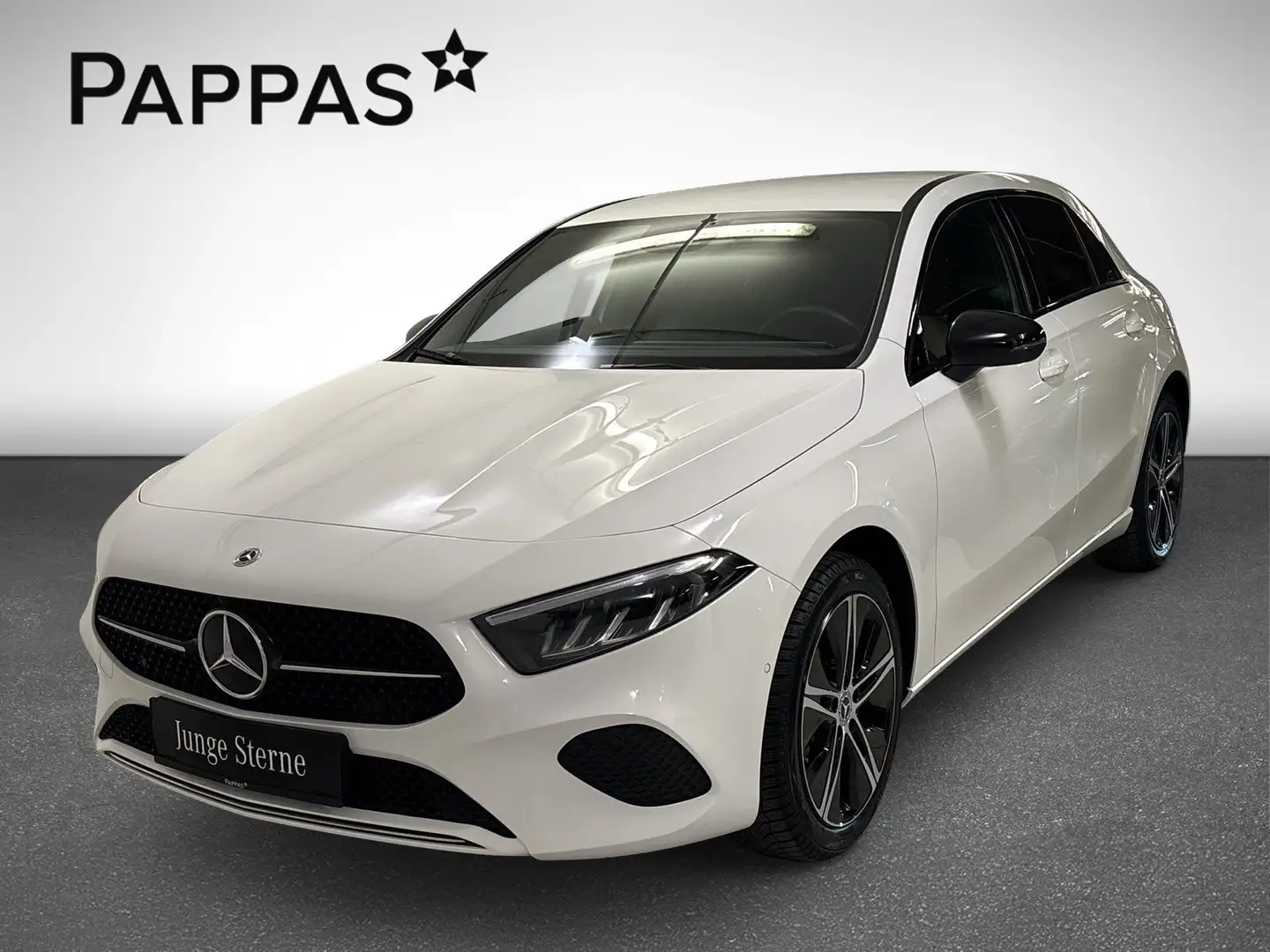 Mercedes-Benz A 250 e Kompaktlimousine mit EQ Hybrid Technologie Weiß - 2