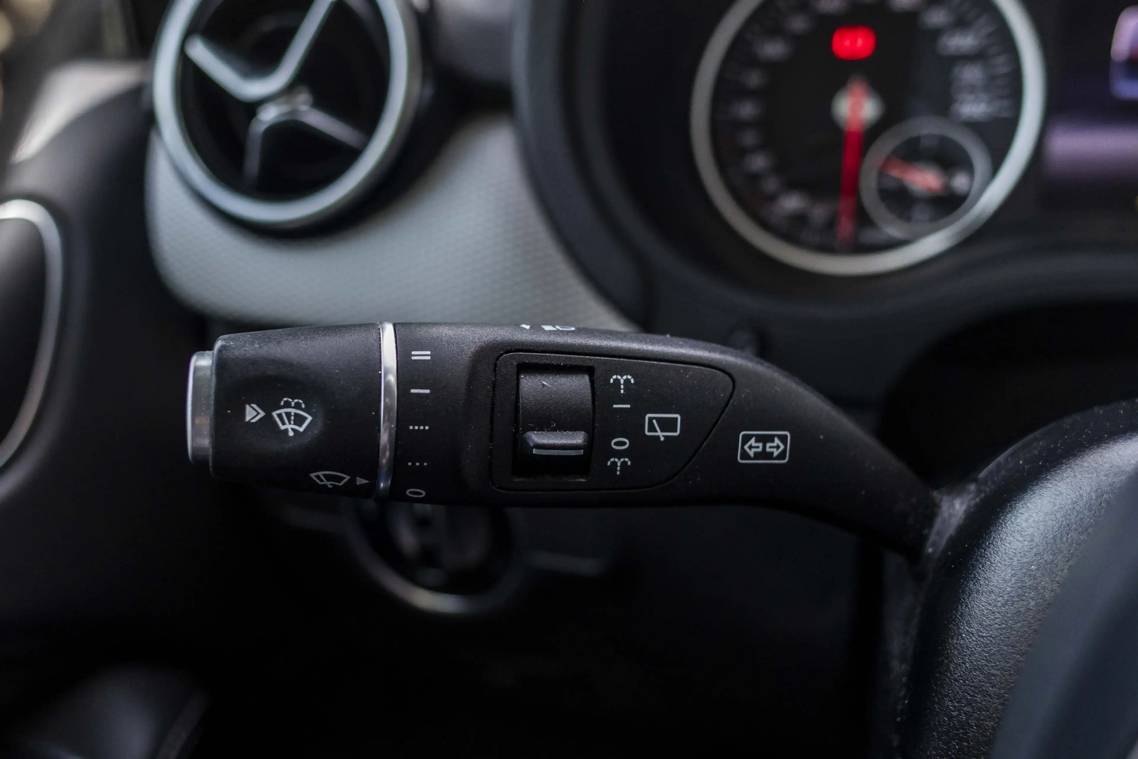 Mercedes-Benz B 200 Ambition | NL auto | Camera | LED — photo 32