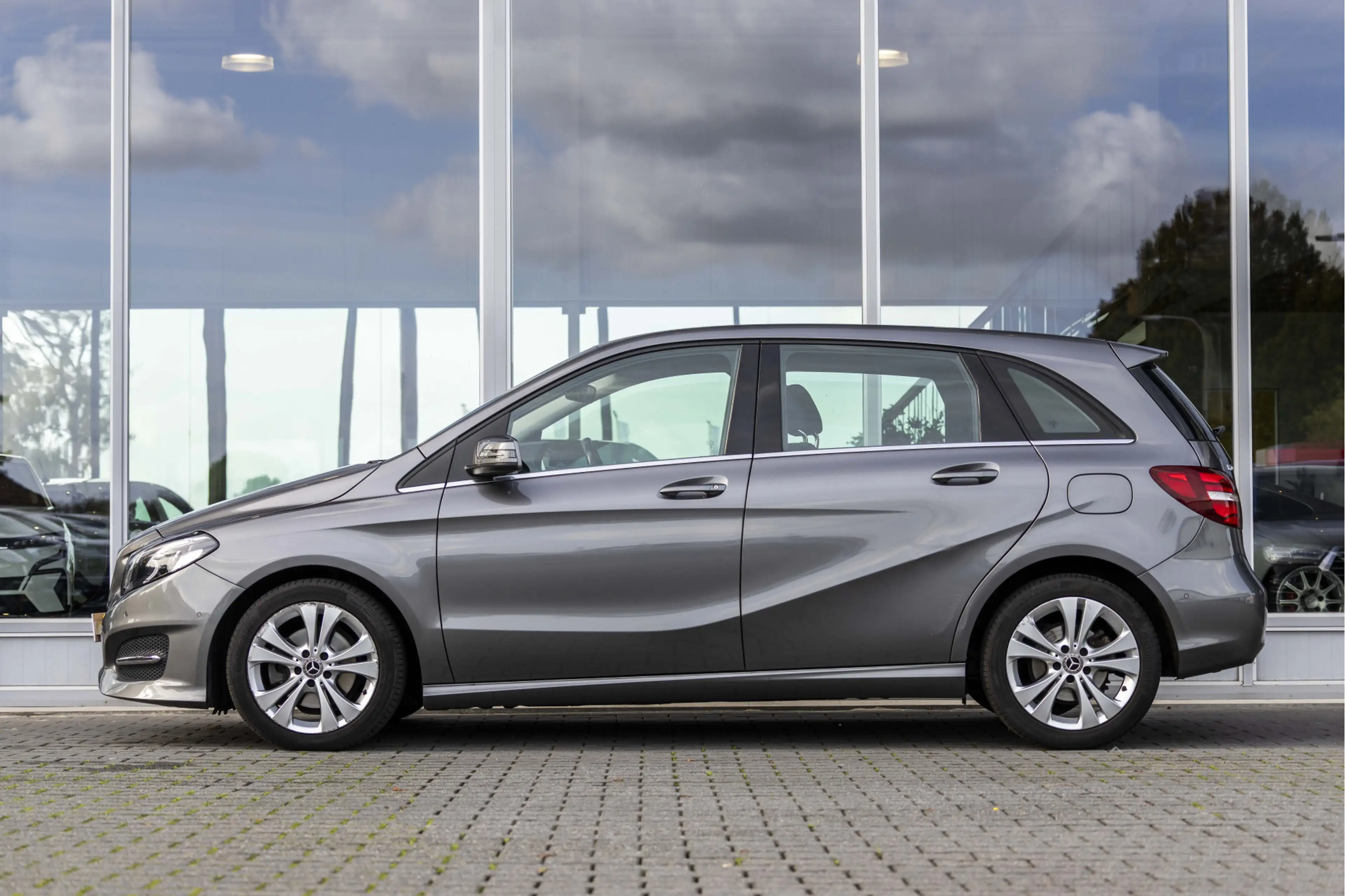 Mercedes-Benz B 200 Ambition | NL auto | Camera | LED — photo 5