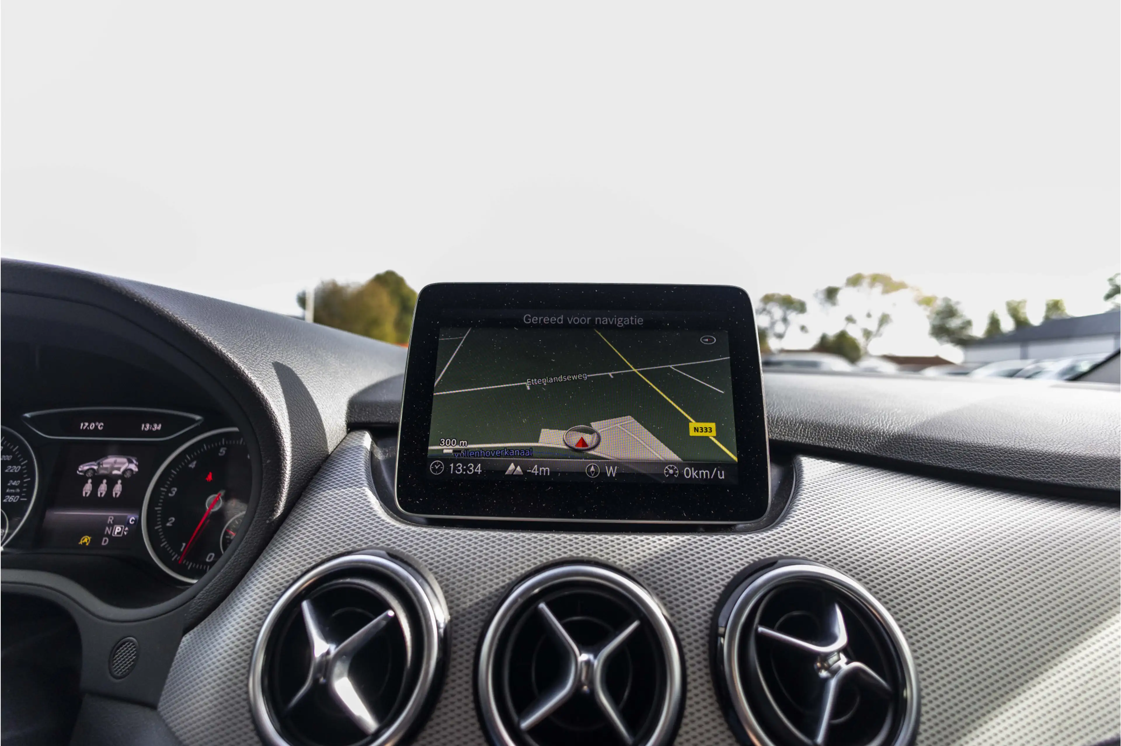 Mercedes-Benz B 200 Ambition | NL auto | Camera | LED — photo 29