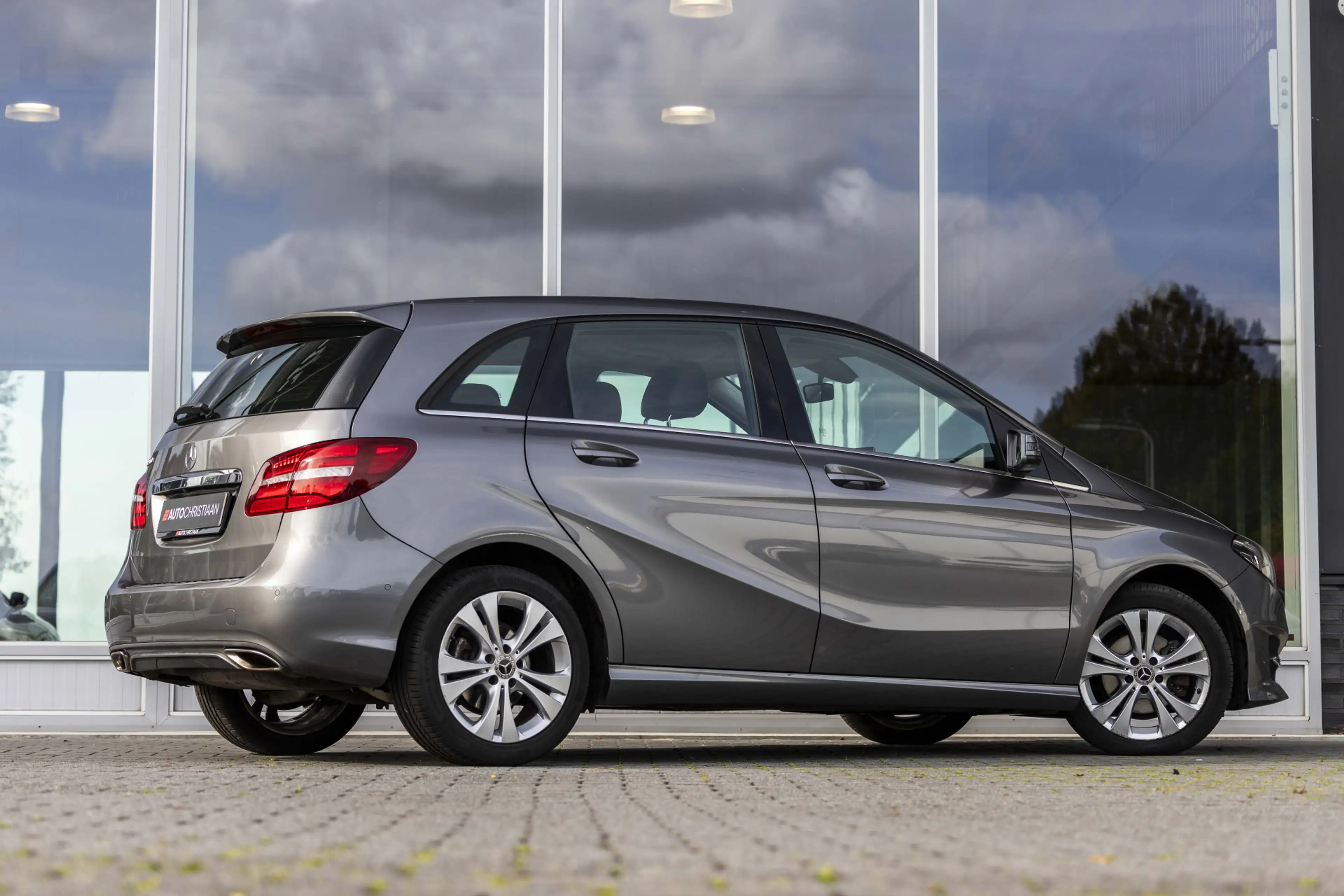 Mercedes-Benz B 200 Ambition | NL auto | Camera | LED — photo 2