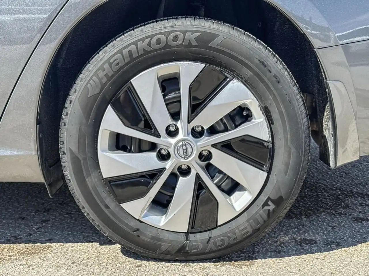 Nissan Altima снимка Nissan Altima