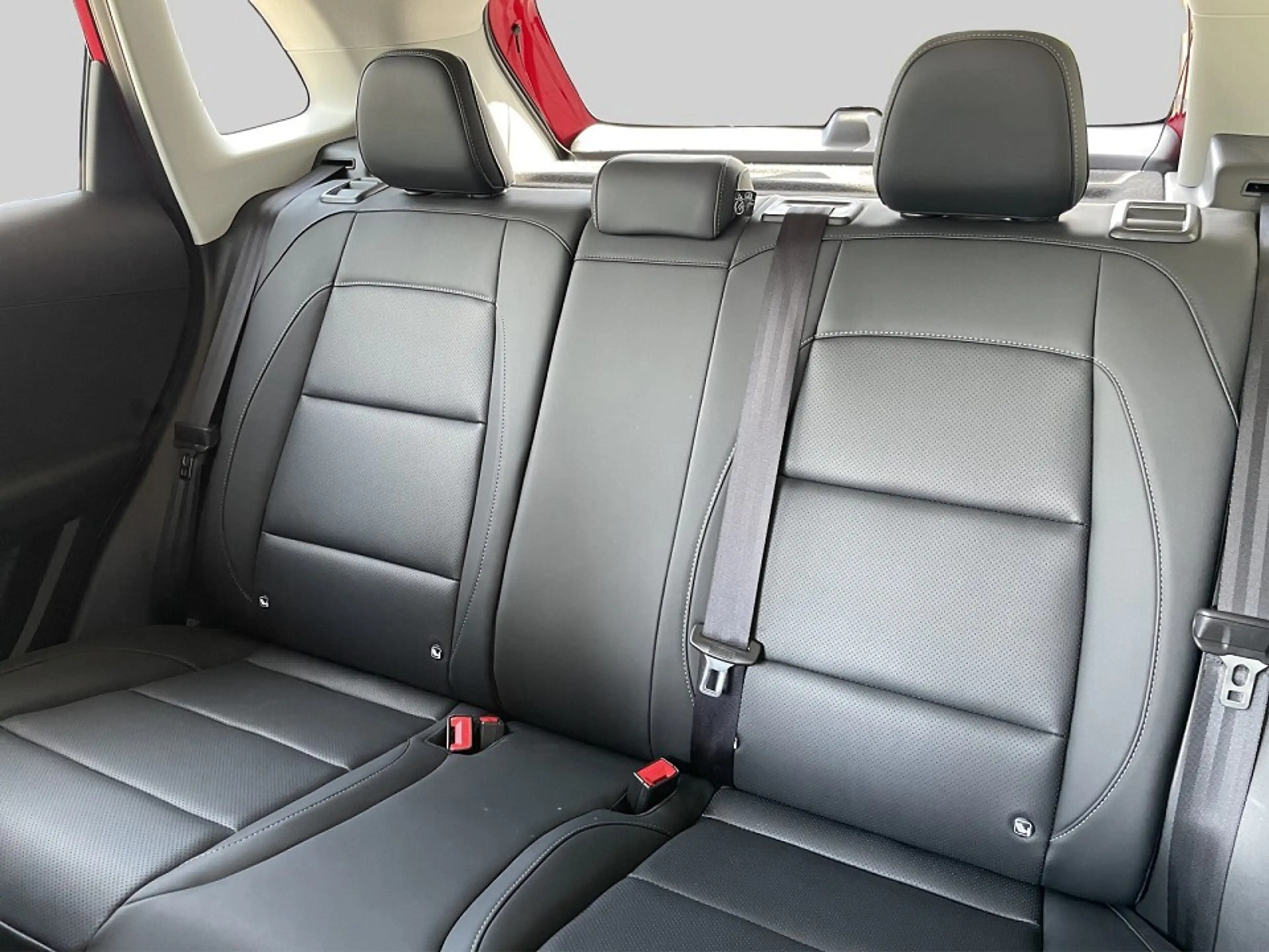 MG ZS 1.5 Hybrid+ Luxury — photo 12