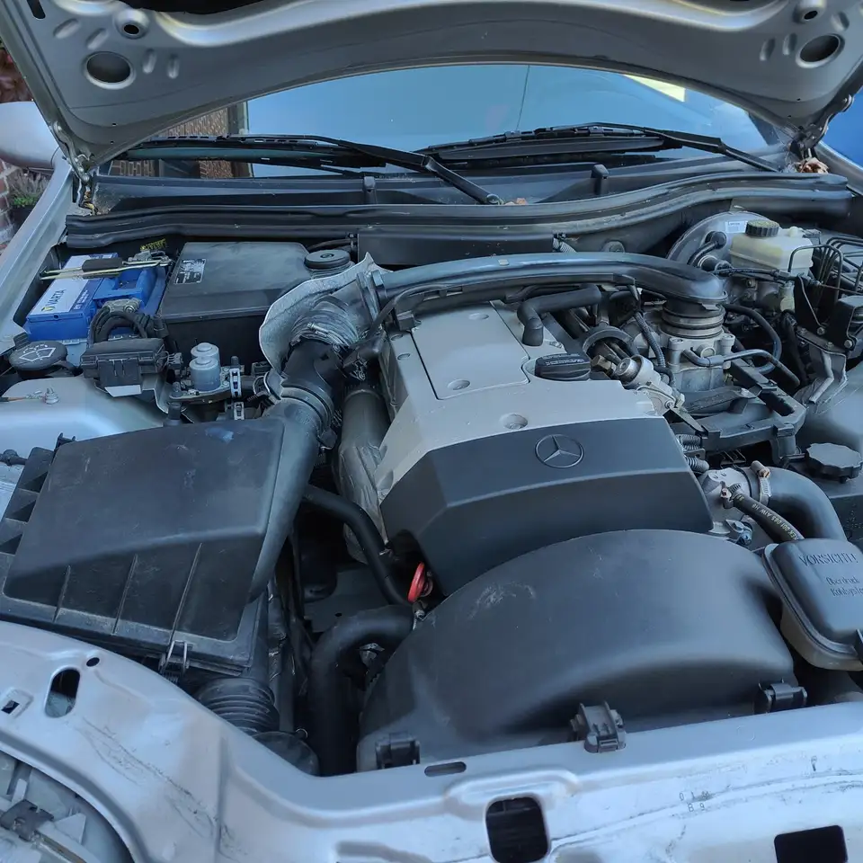 Mercedes-Benz SLK 200, foto 1