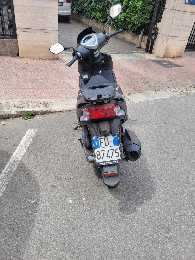Kymco Agility 125 Grigio - 2