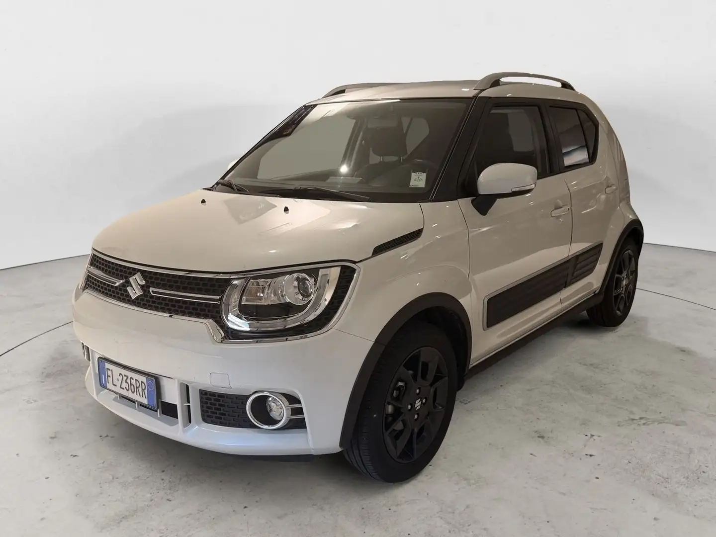 Suzuki Ignis 1.2 dualjet iAdventure 4wd allgrip Weiß - 1