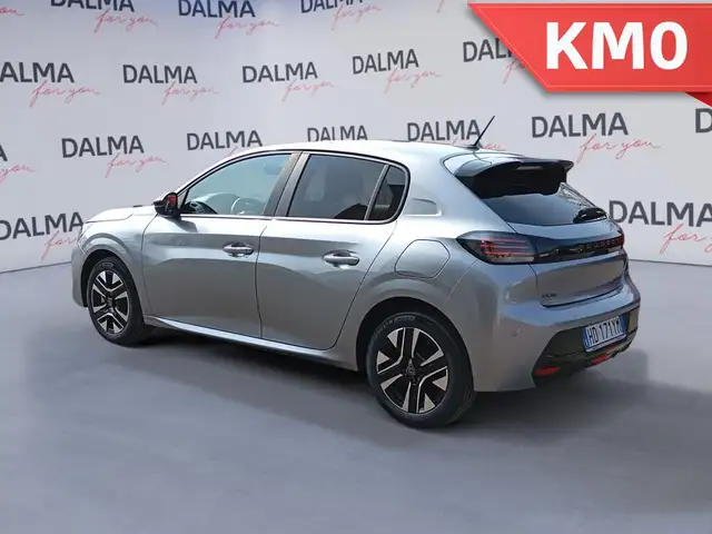 Peugeot 208 view 3