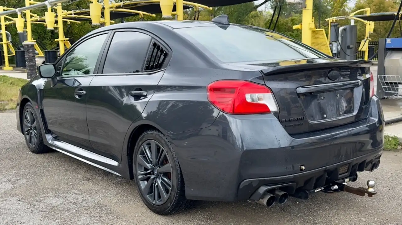 Subaru WRX снимка Subaru WRX