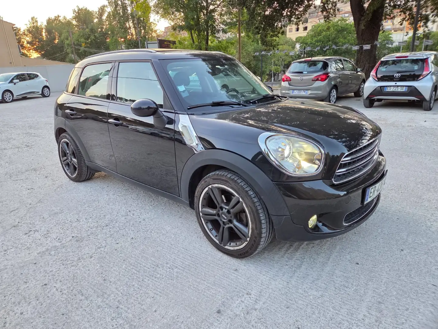 MINI Countryman C Countryman Cooper D Czarny - 1