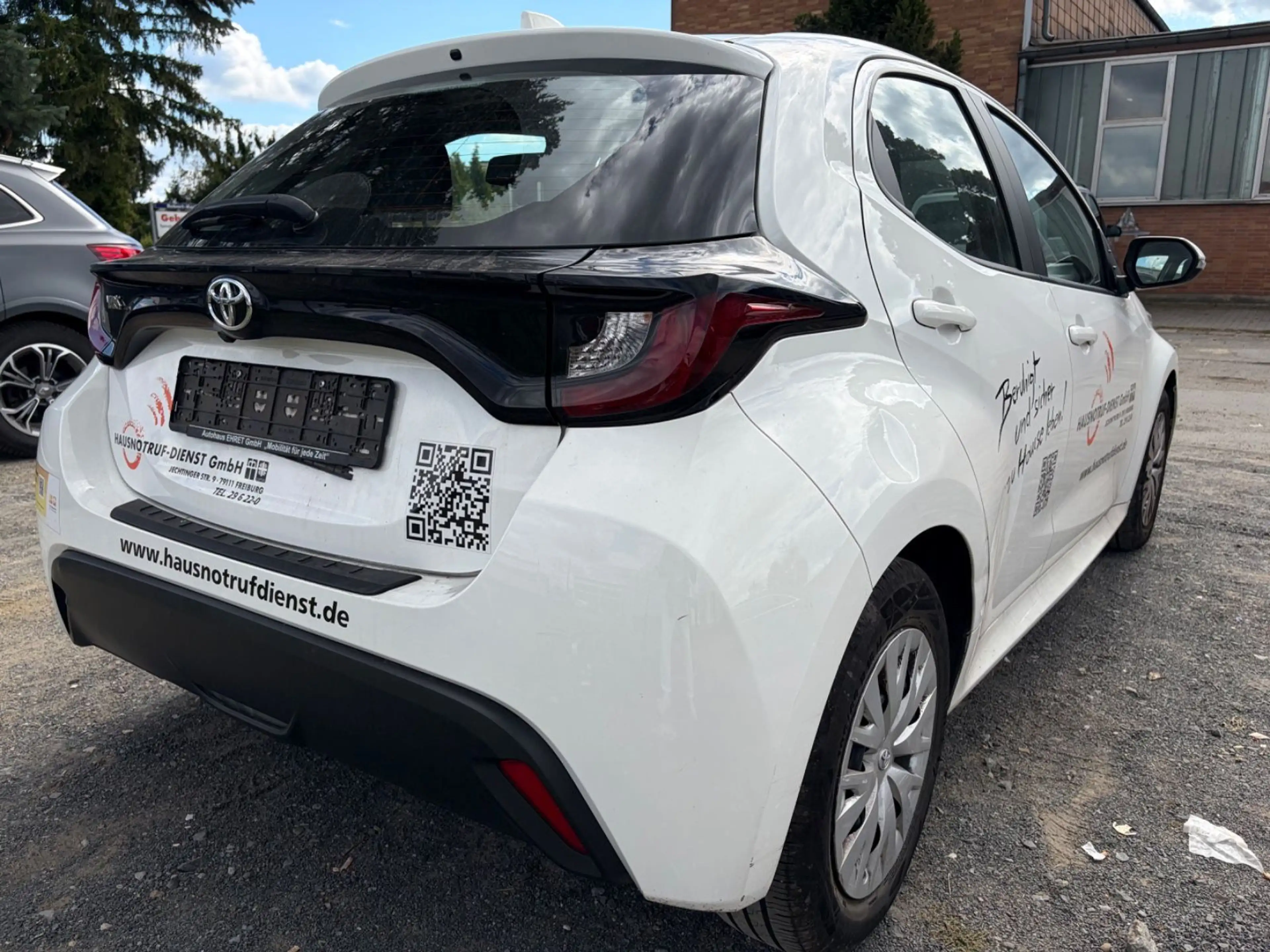 Toyota Yaris 1.0-l-VVT-i Comfort KAMERA AIRCO KLIMA — photo 14