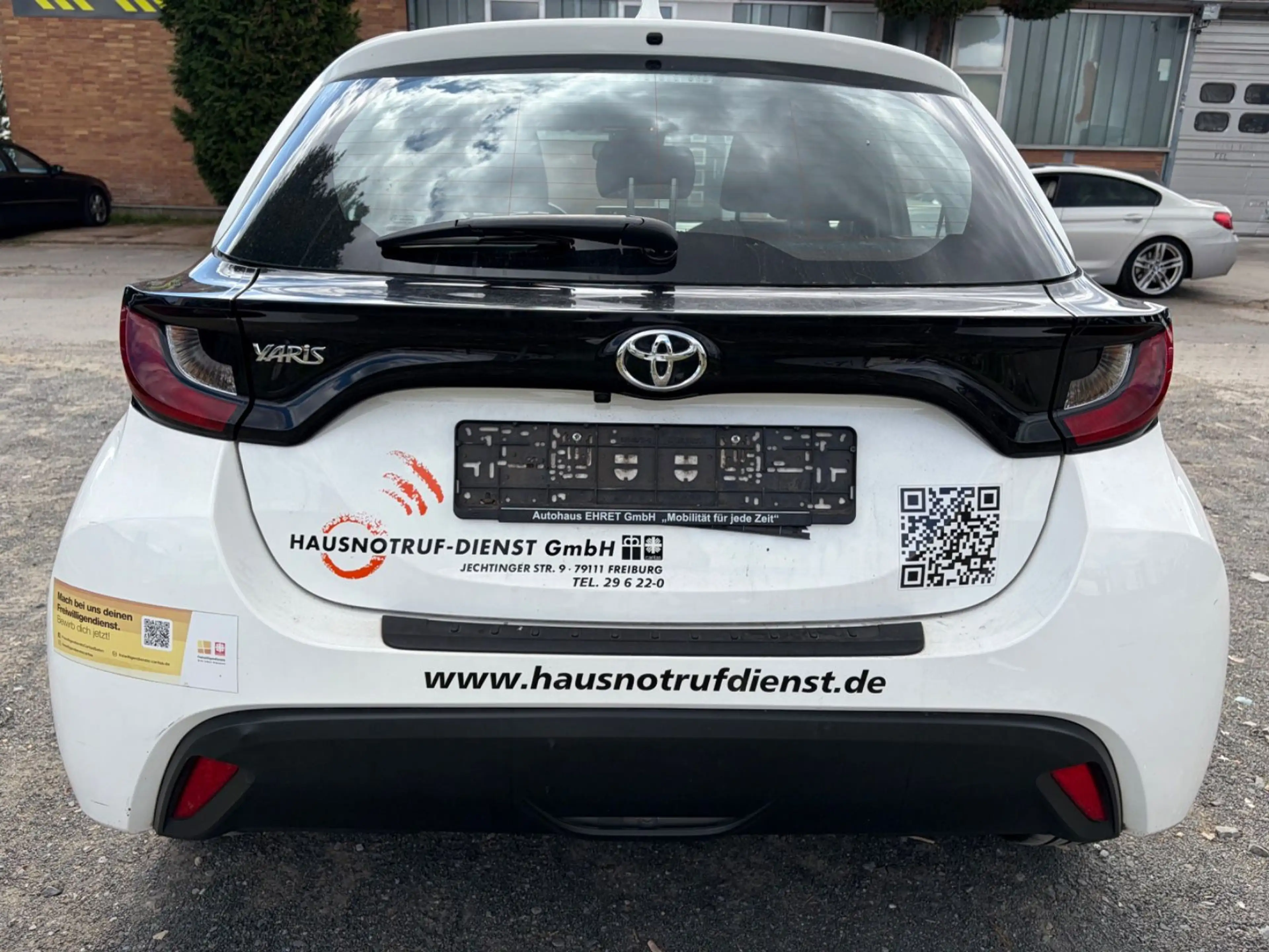 Toyota Yaris 1.0-l-VVT-i Comfort KAMERA AIRCO KLIMA — photo 12