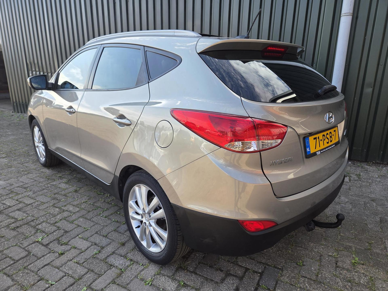 Hyundai iX35 2.0i i-Catcher PANO LEDER Price included VAT — photo 3