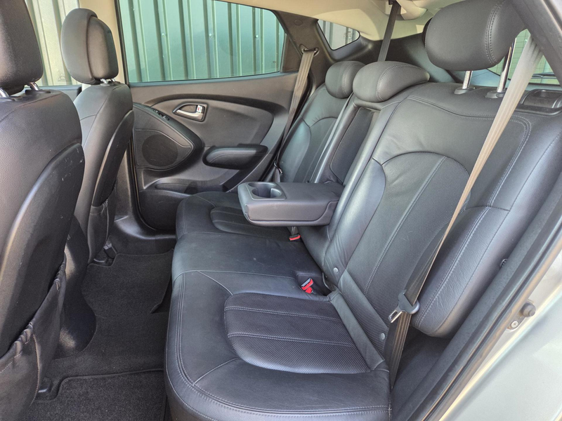 Hyundai iX35 2.0i i-Catcher PANO LEDER Price included VAT — photo 12