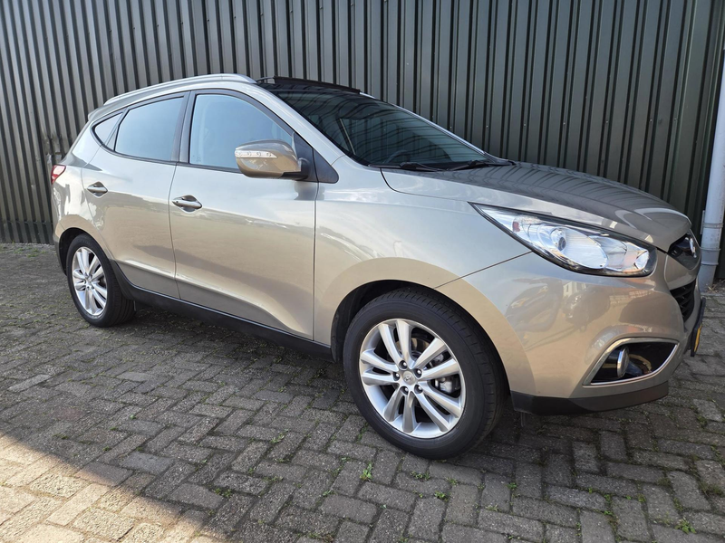 Hyundai iX35 2.0i i-Catcher PANO LEDER Price included VAT — photo 9