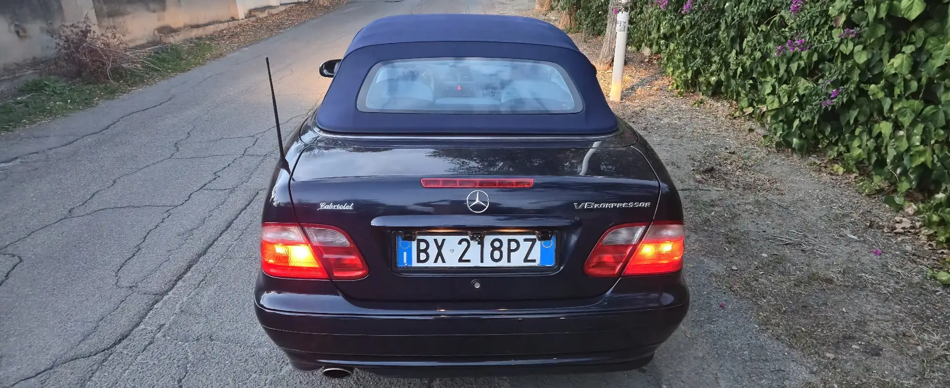 Mercedes-Benz CLK 230 Cabrio k Elegance auto - 2