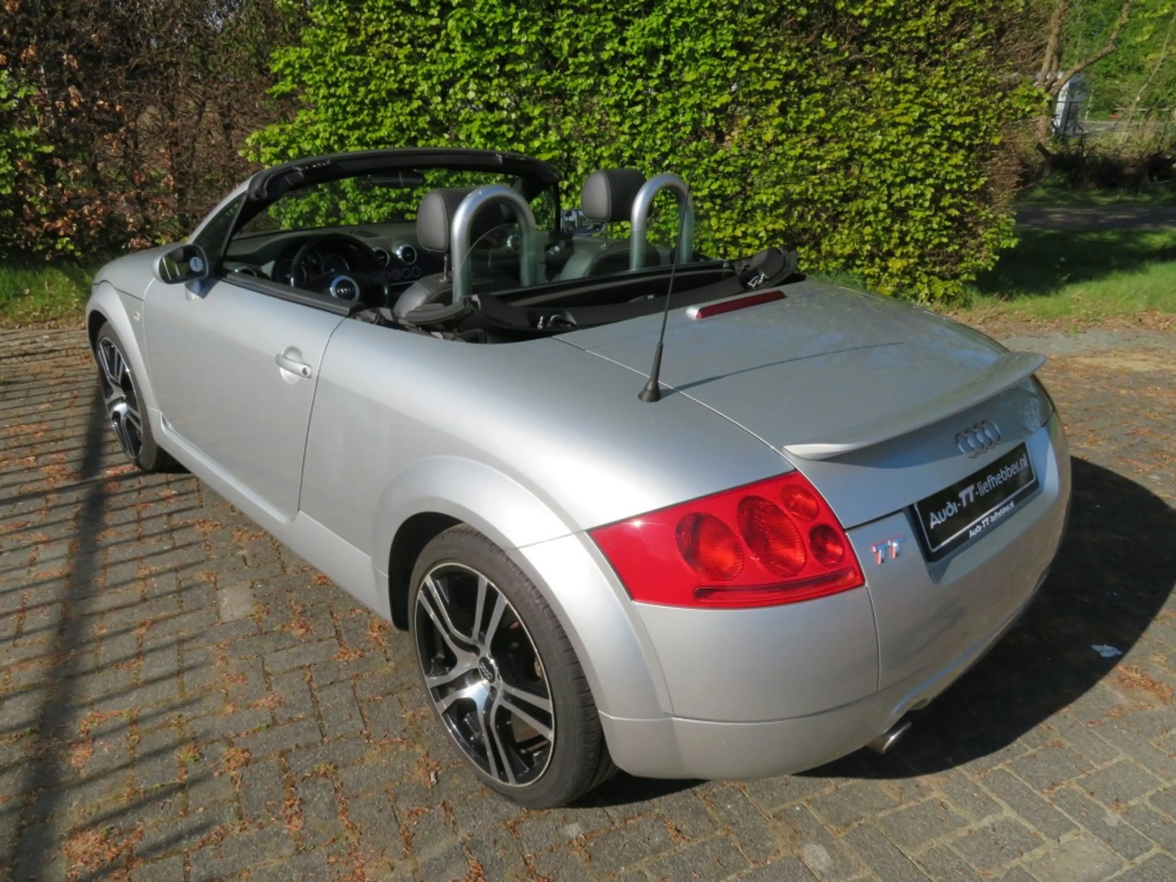 Audi TT 1.8 T ROADSTER  163 PK — photo 6