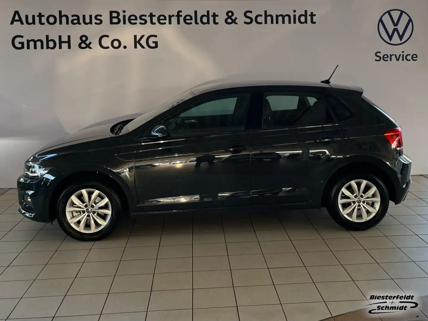 Volkswagen Polo 1.0TSI DSG ACC Klima SHZ APP Navi LED GJR Klima Grijs - 1