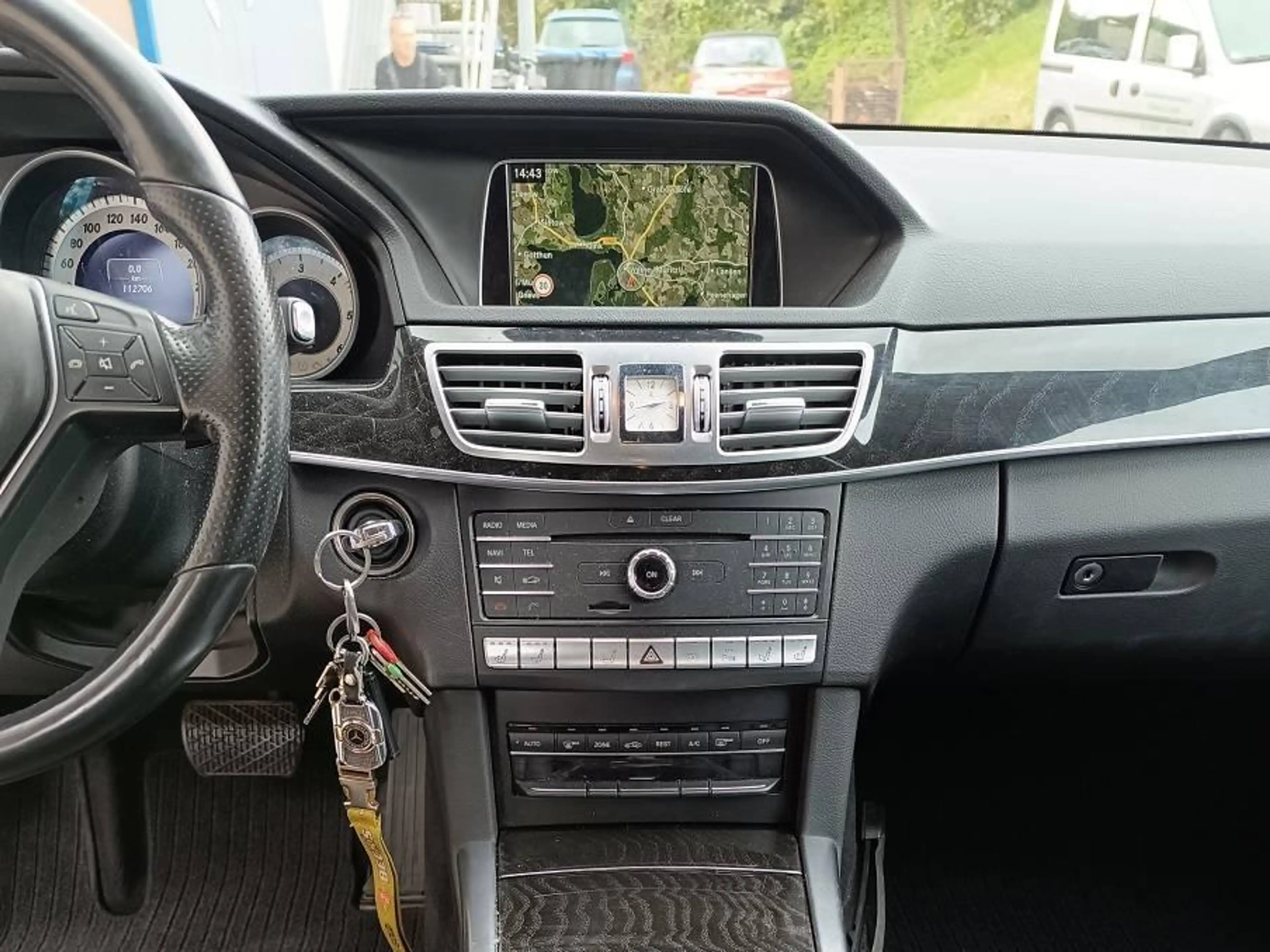 Mercedes-Benz E 350 E 350 BlueTec WERKSTATTGEPRÜFT , MÄNGELFREI — photo 15