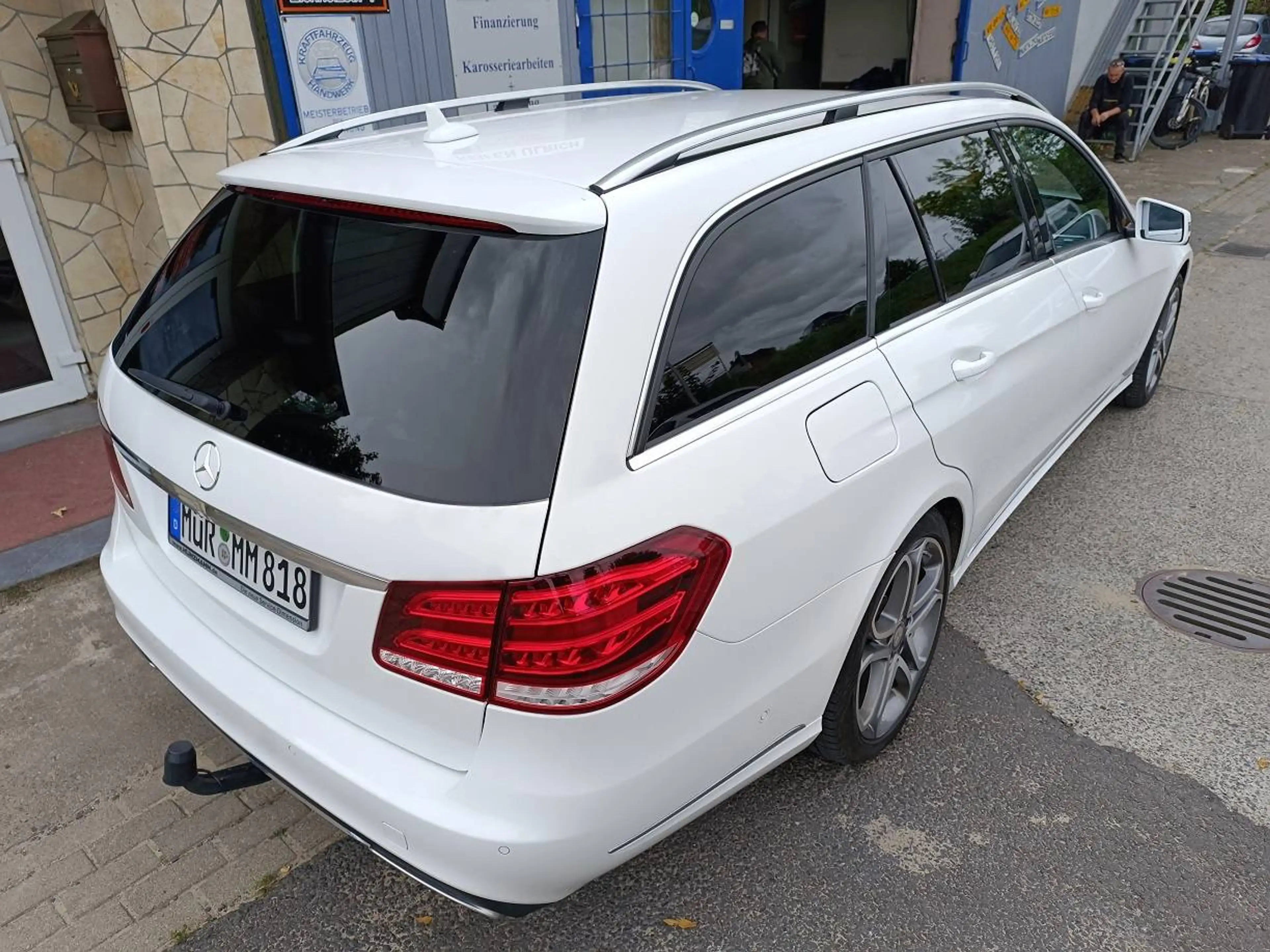Mercedes-Benz E 350 E 350 BlueTec WERKSTATTGEPRÜFT , MÄNGELFREI — photo 11