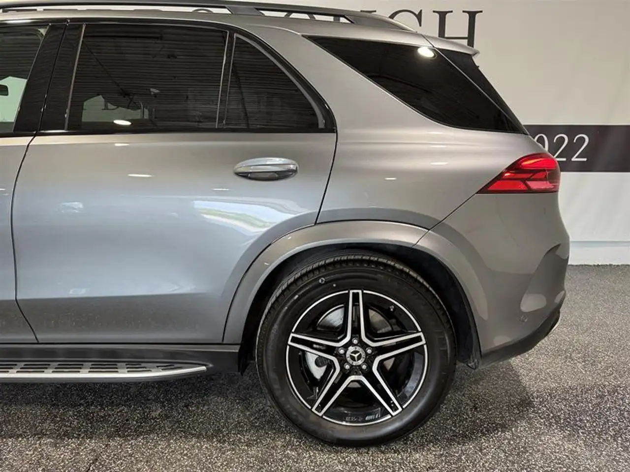 Mercedes-Benz GLE снимка Mercedes-Benz GLE