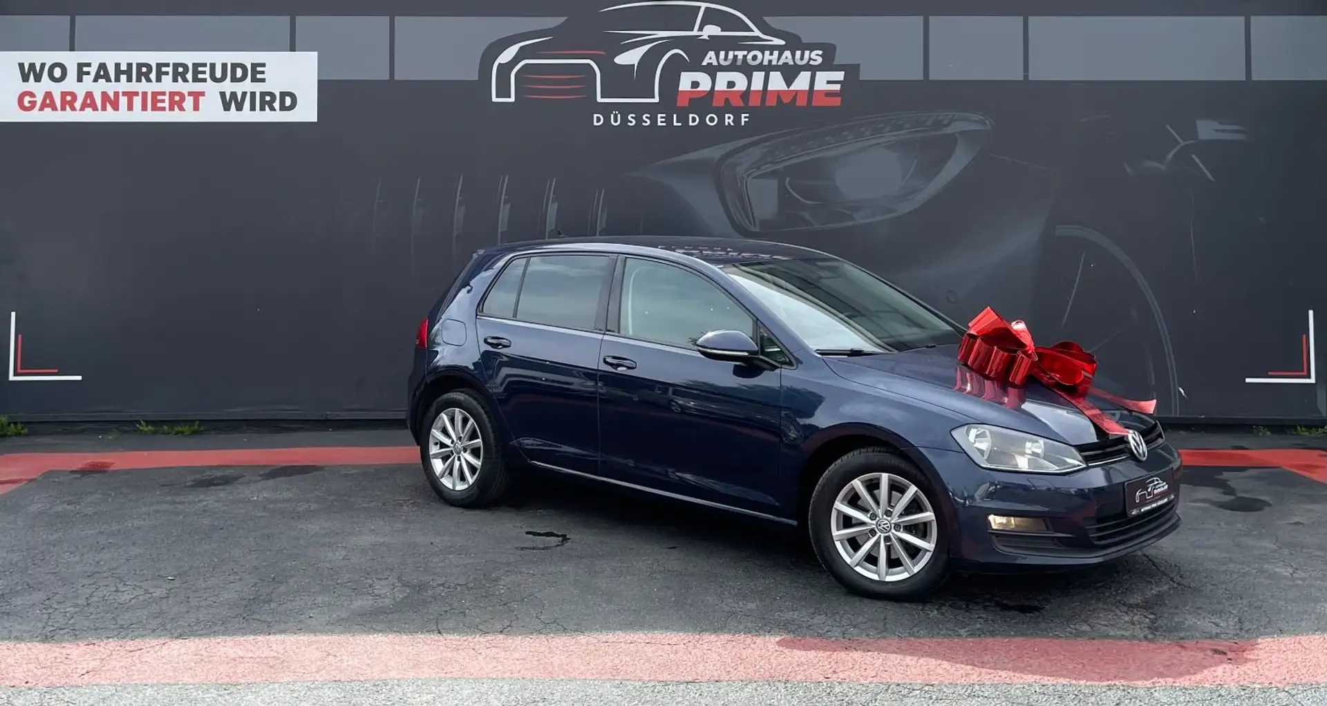 Volkswagen Golf VII Lim BMT Automatik*PDC*SHZ*TMP*ZAHNRIEMENNEU Bleu - 1