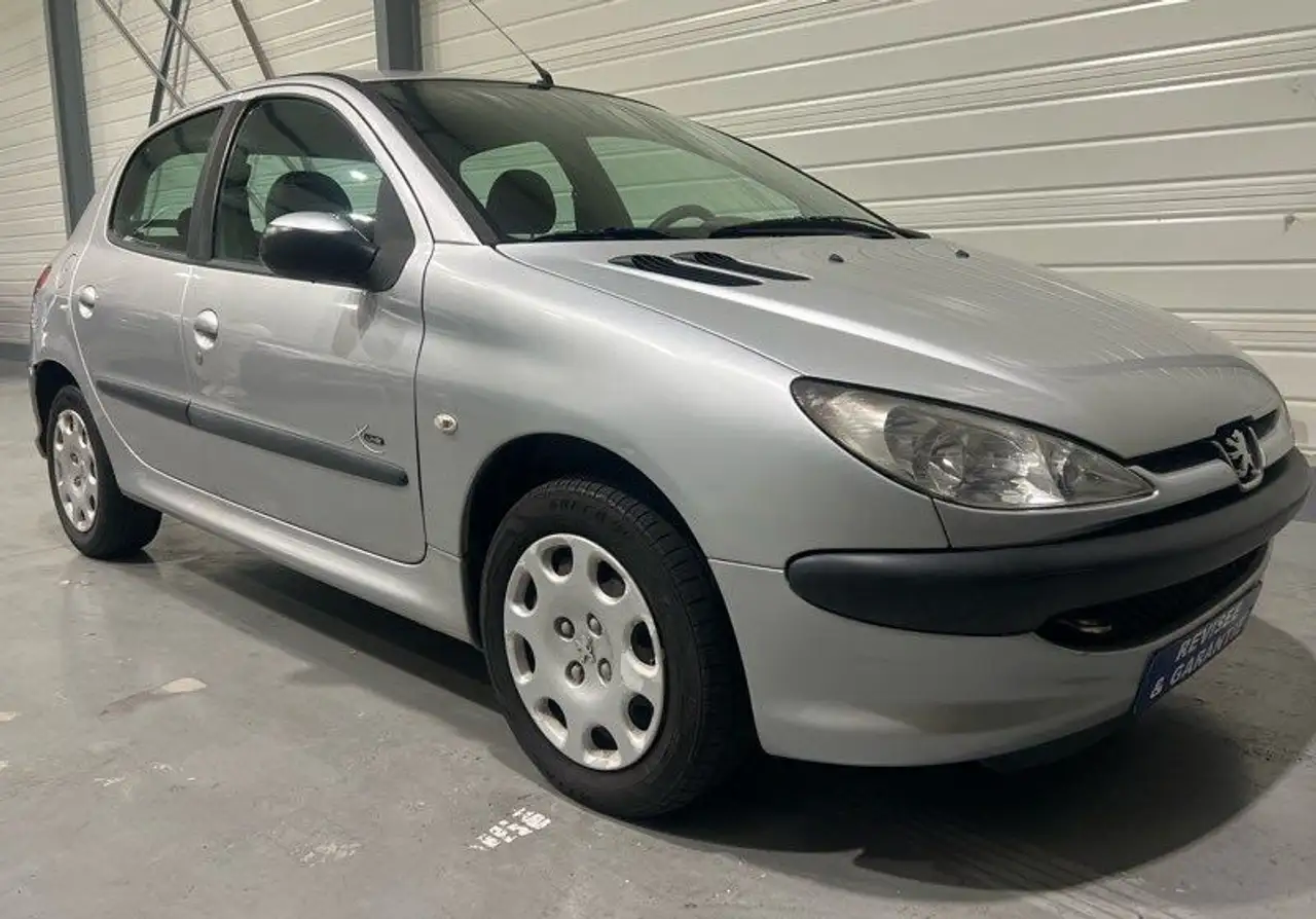 Peugeot 206