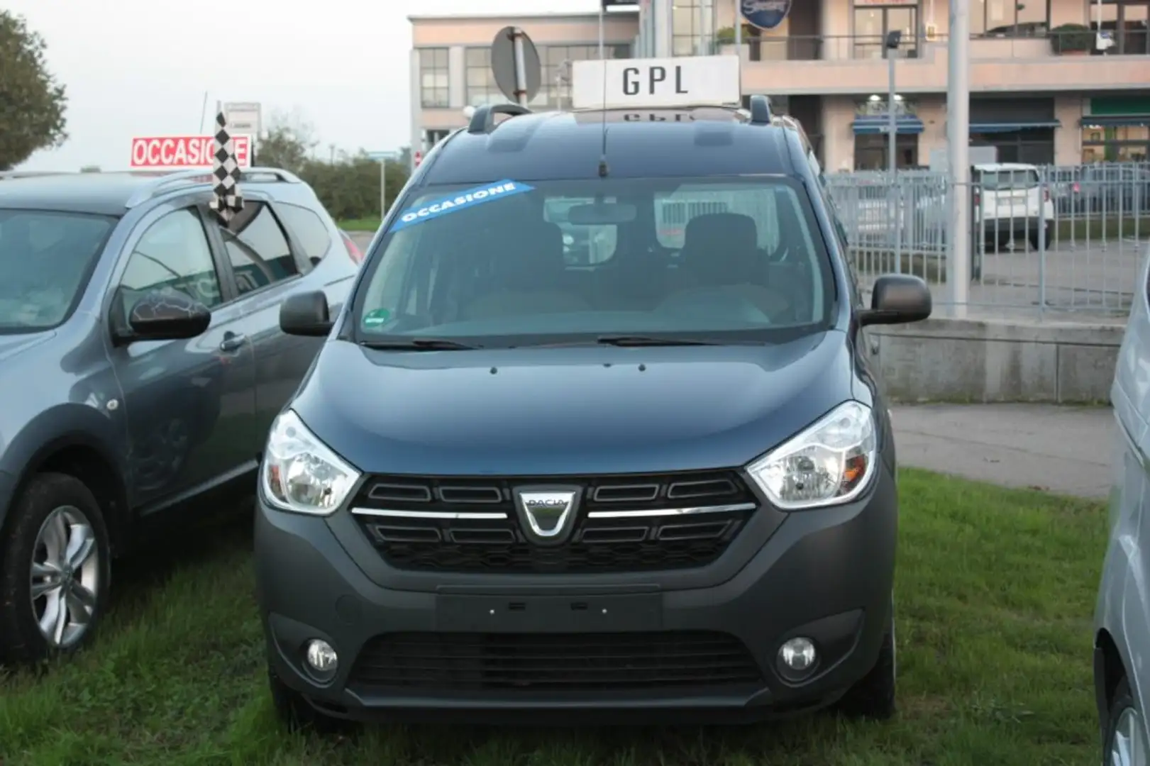Dacia Dokker 1.6 8V 102CV GPL Comfort Bleu - 1