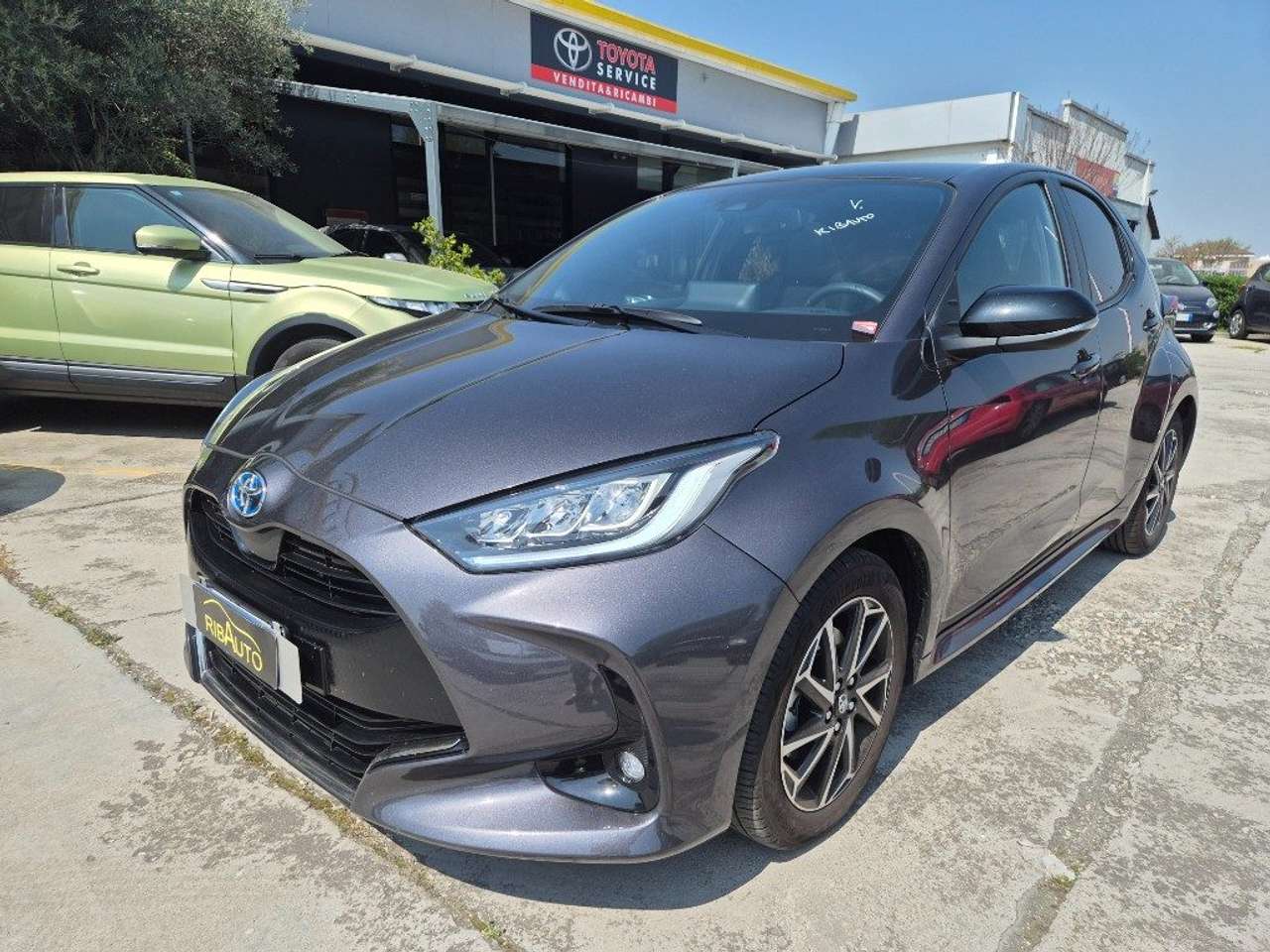 Toyota Yaris 1.5 Hybrid 5 porte Lounge