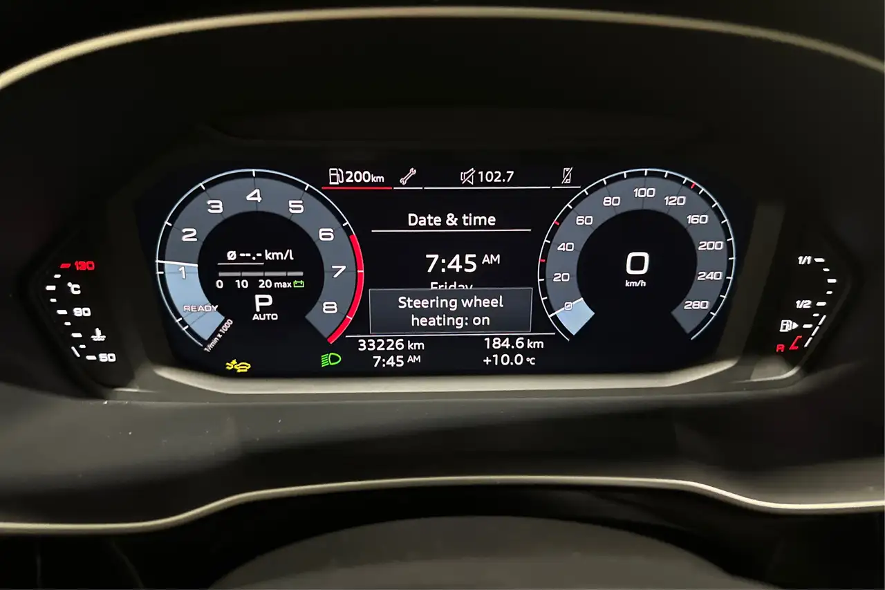 Audi Q3 снимка Audi Q3