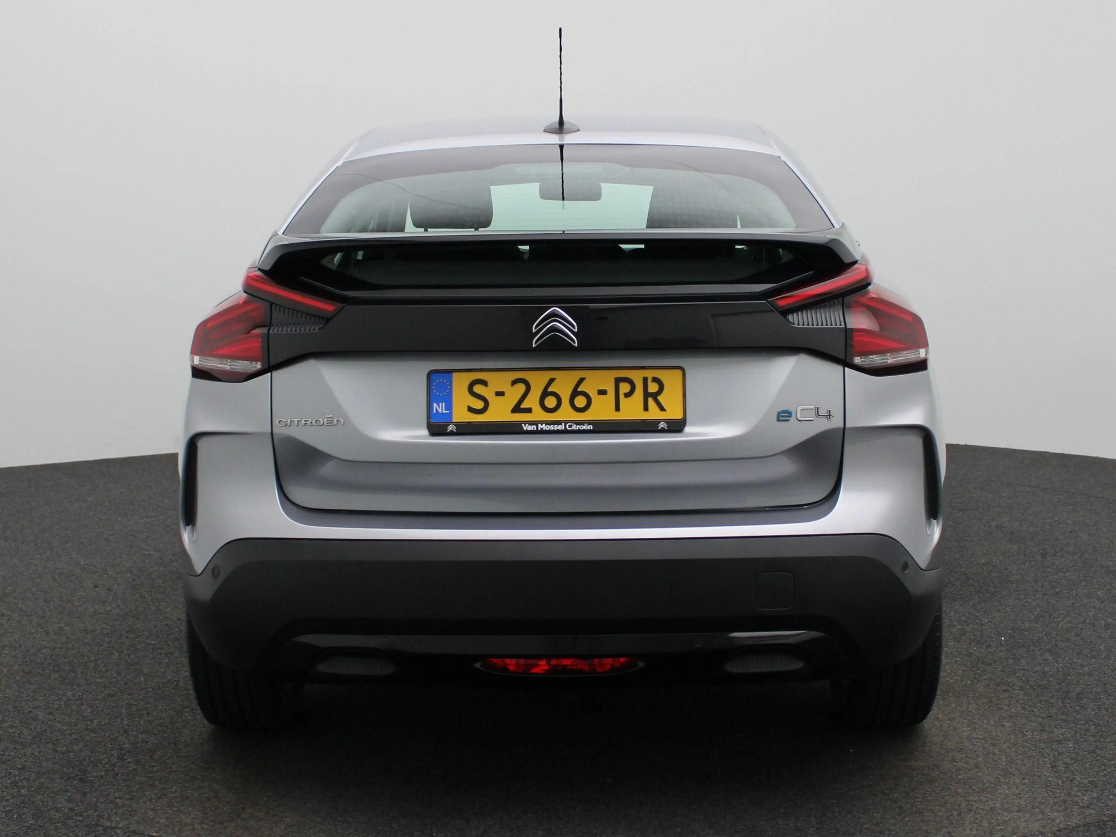 Citroen E-C4 Electric Feel 50 kWh — photo 5