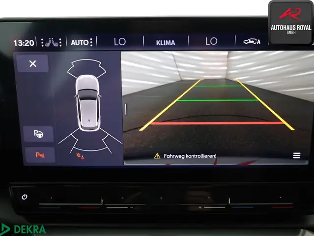 Cupra Leon view 15