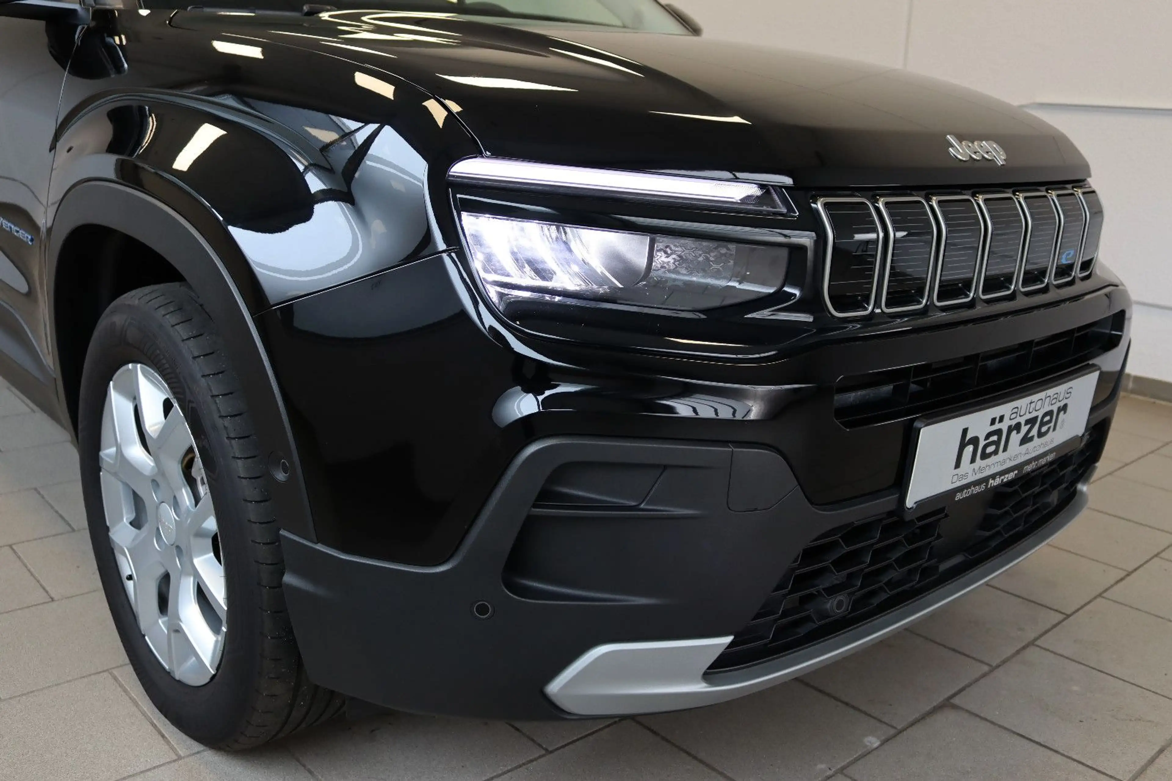 Jeep Avenger Altitude Electric 54kWh *SOH96%*SHZ*RFK* — photo 5