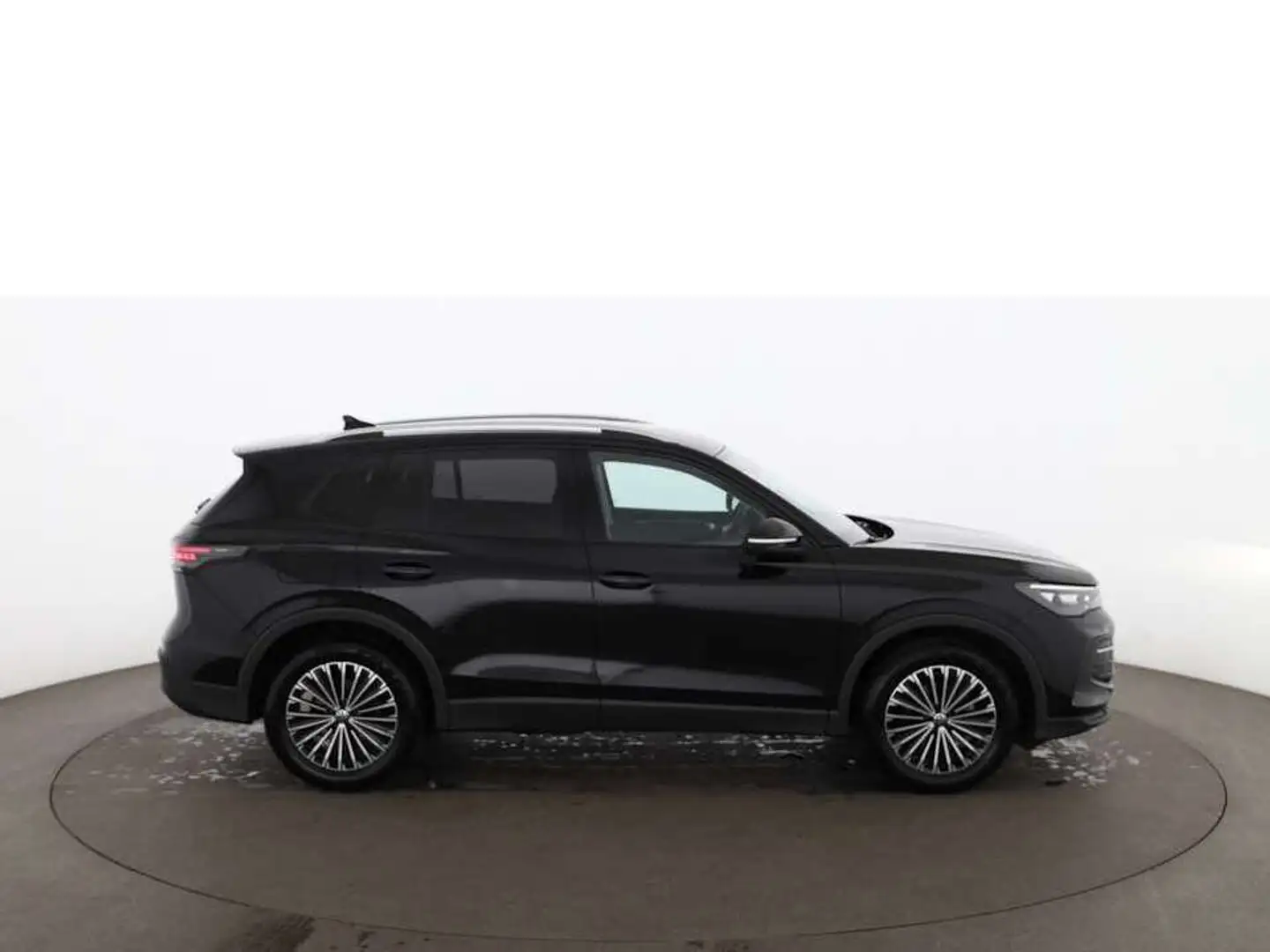 Volkswagen Tiguan 1.5 eTSI Life Aut LED AHK RADAR NAVI R-CAM Noir - 2