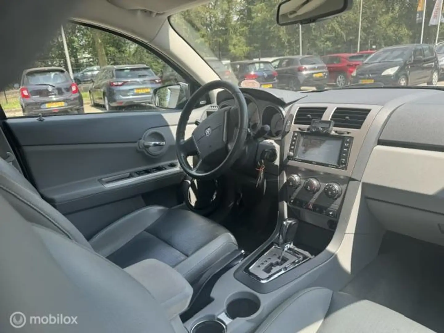 Dodge Avenger 2.7 V6 SXT Automaat Weiß - 2