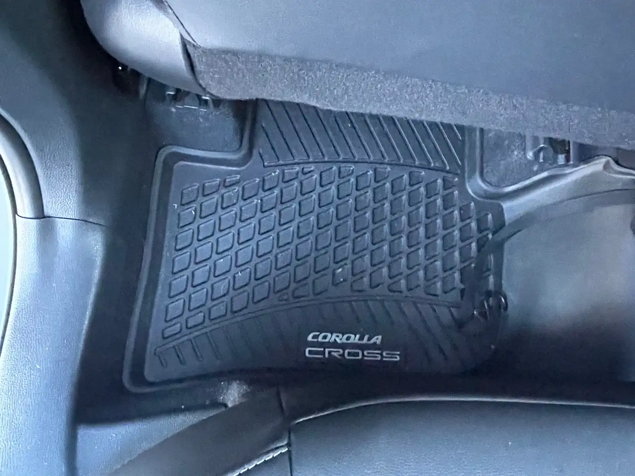 Toyota Corolla Cross снимка Toyota Corolla Cross