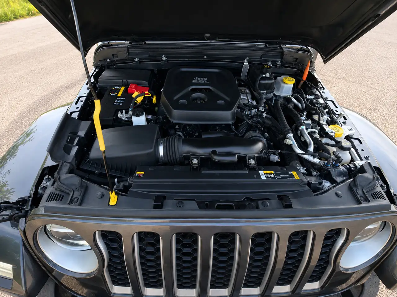 Jeep Wrangler снимка Jeep Wrangler