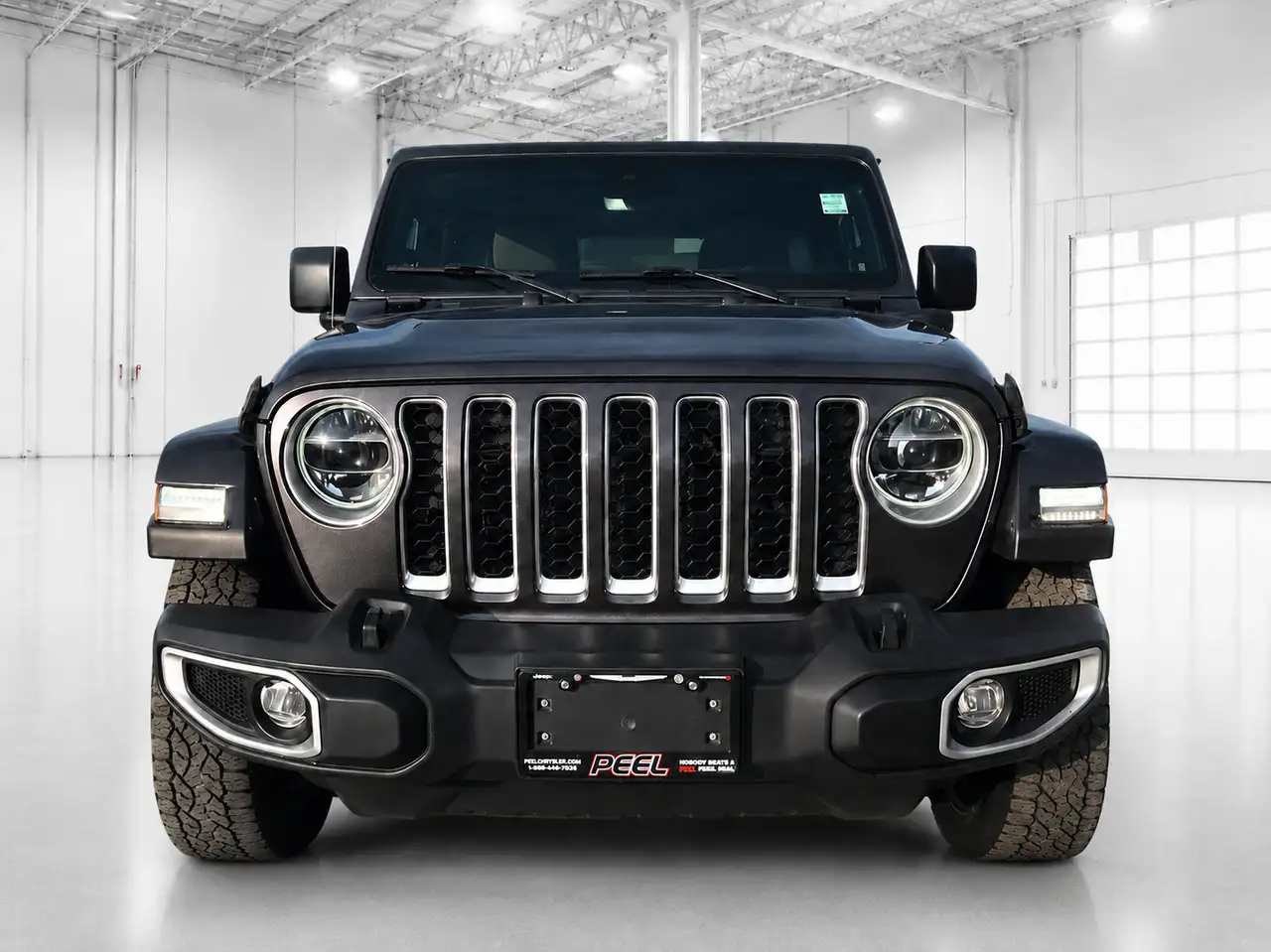 Jeep Wrangler снимка Jeep Wrangler