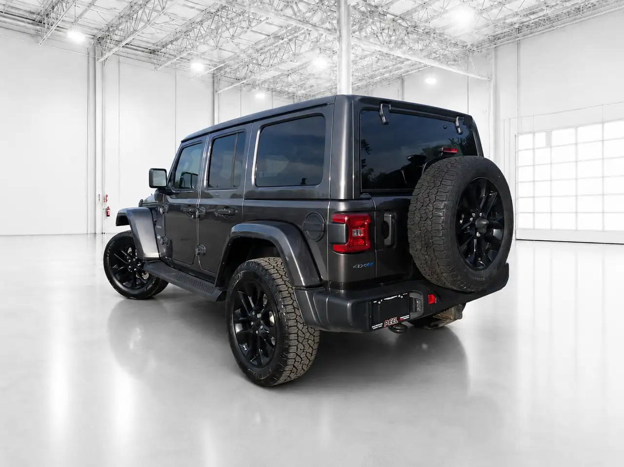 Jeep Wrangler снимка Jeep Wrangler