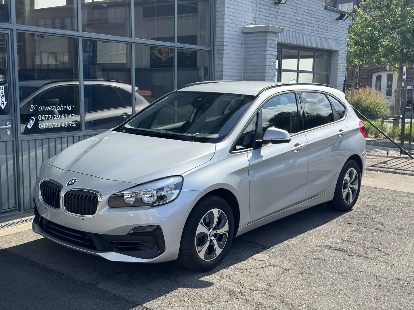 BMW 218 Active Tourer 218iA  Autom. GPS✅ 28.000kms✅ Gris - 1