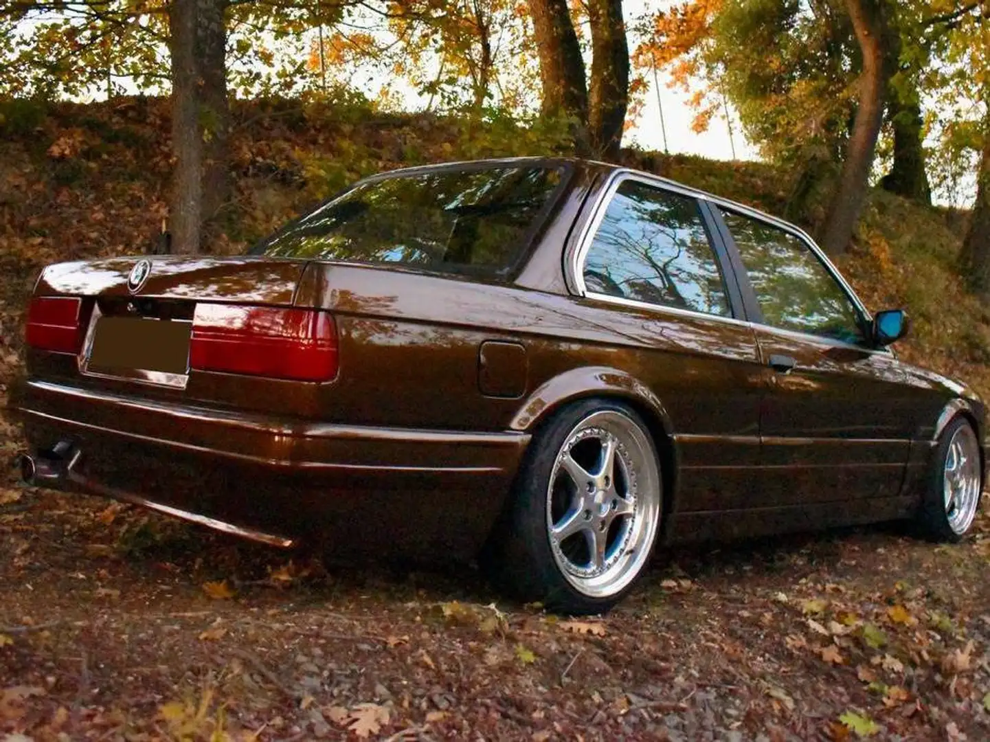 BMW 320 Serie 3 E21 320i 2p Brown - 2