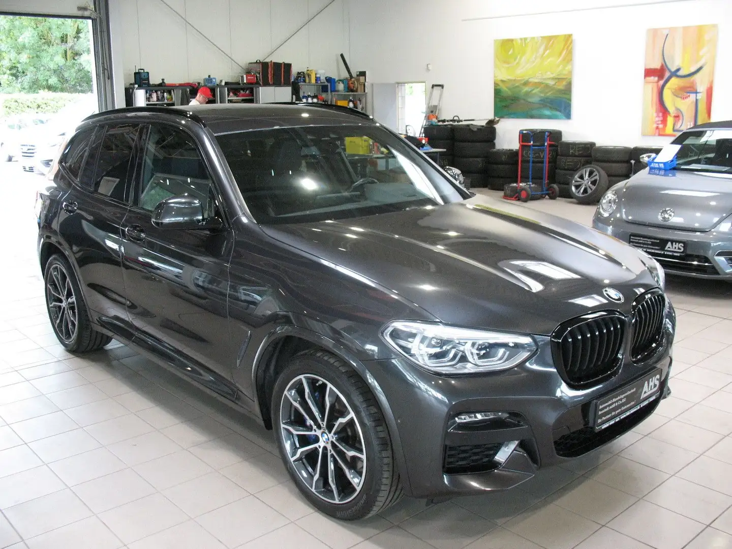 BMW X3 xDrive30e Aut. M Sport *LED*AHK*NAVI* Grijs - 2