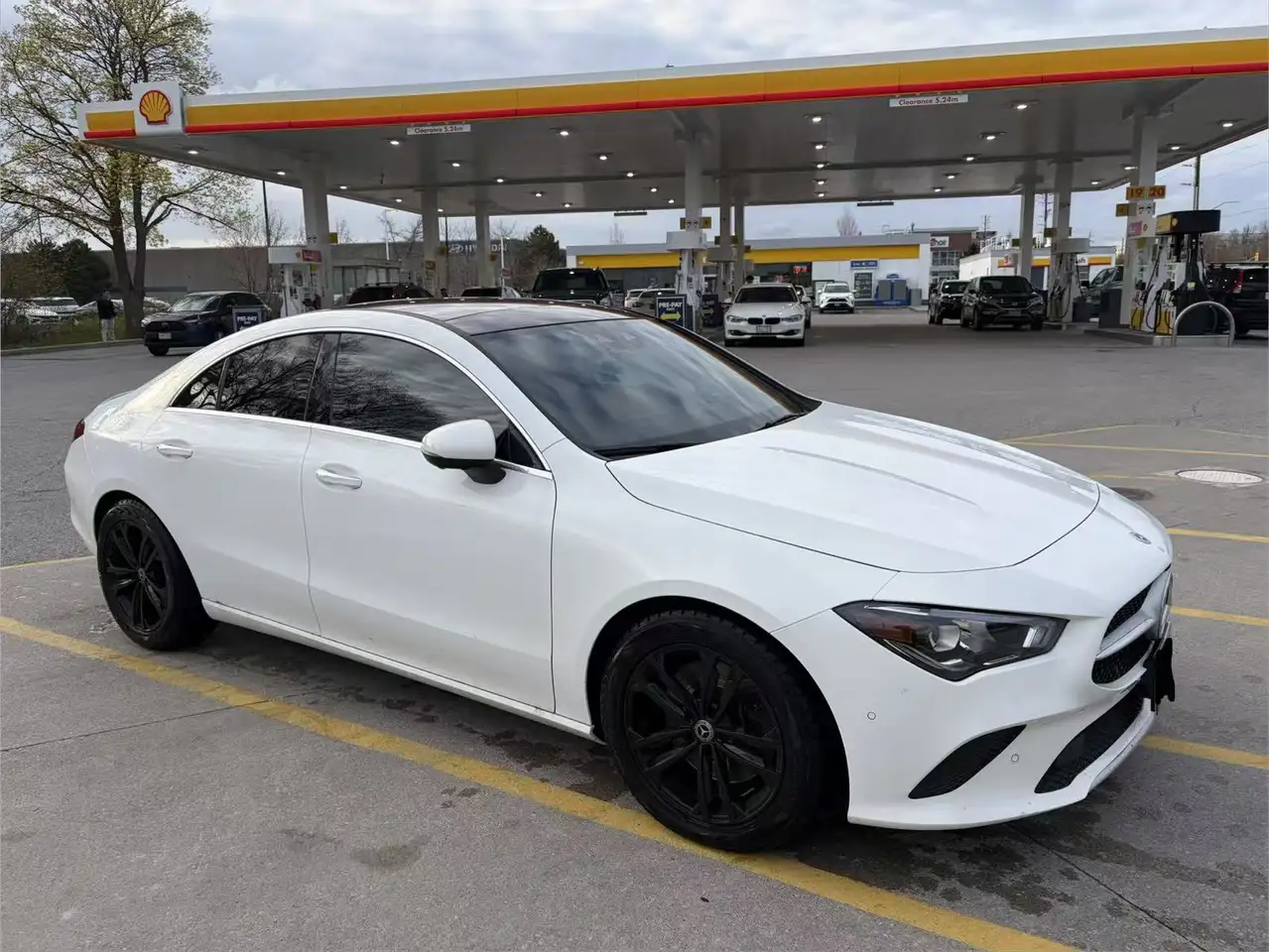 Mercedes-Benz CLA снимка Mercedes-Benz CLA