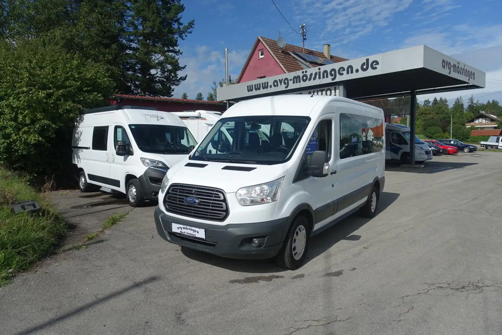 Ford Transit 350 L32.0 TDCi  KAT ,9-Sitzer,Navi,AHK Weiß - 1