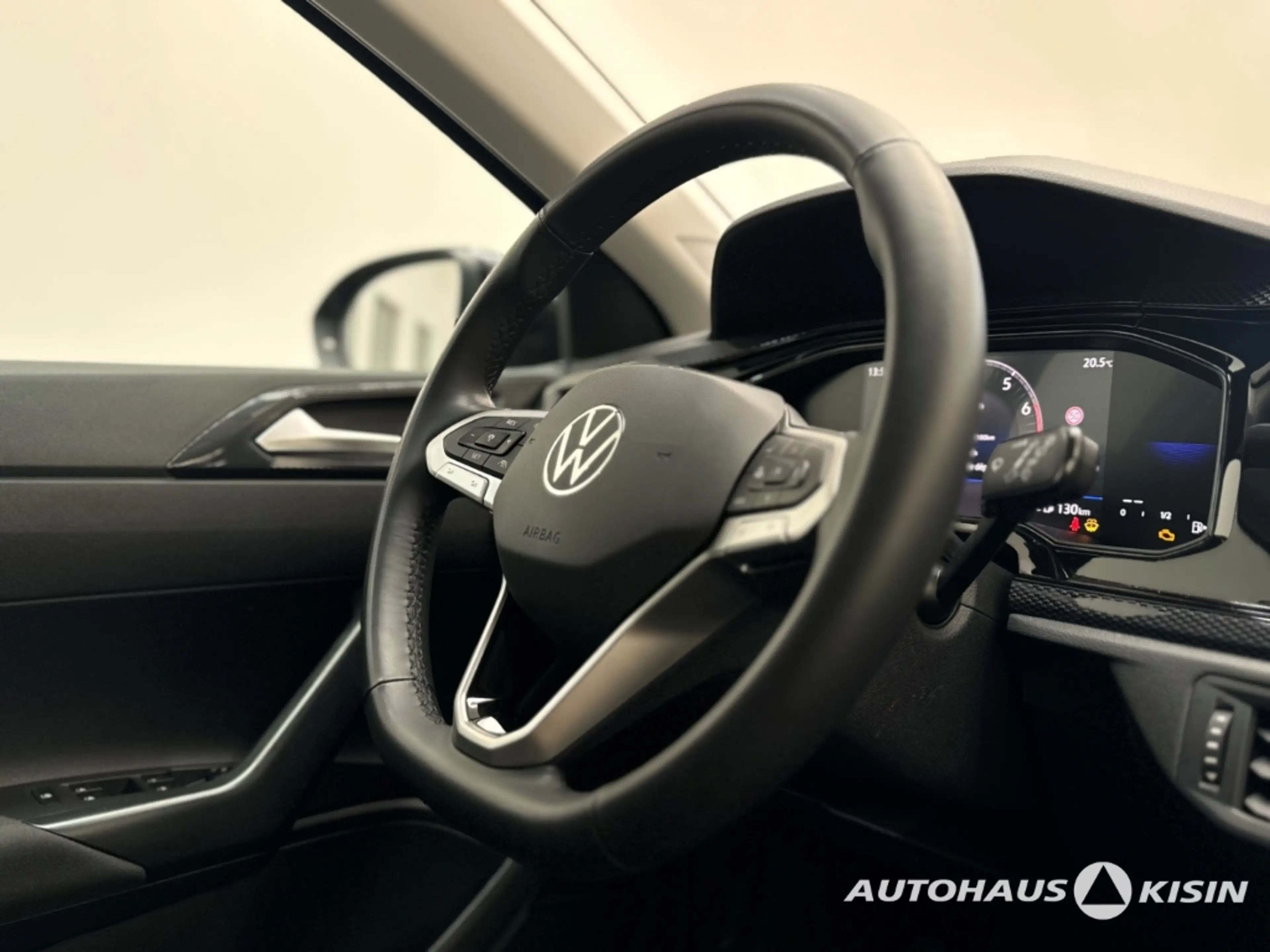 Volkswagen Taigo 1.0 TSI Life /CAM /ACC /CarPlay /LED — photo 10
