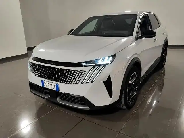 Peugeot 3008 3008 73 kWh Allure 210cv