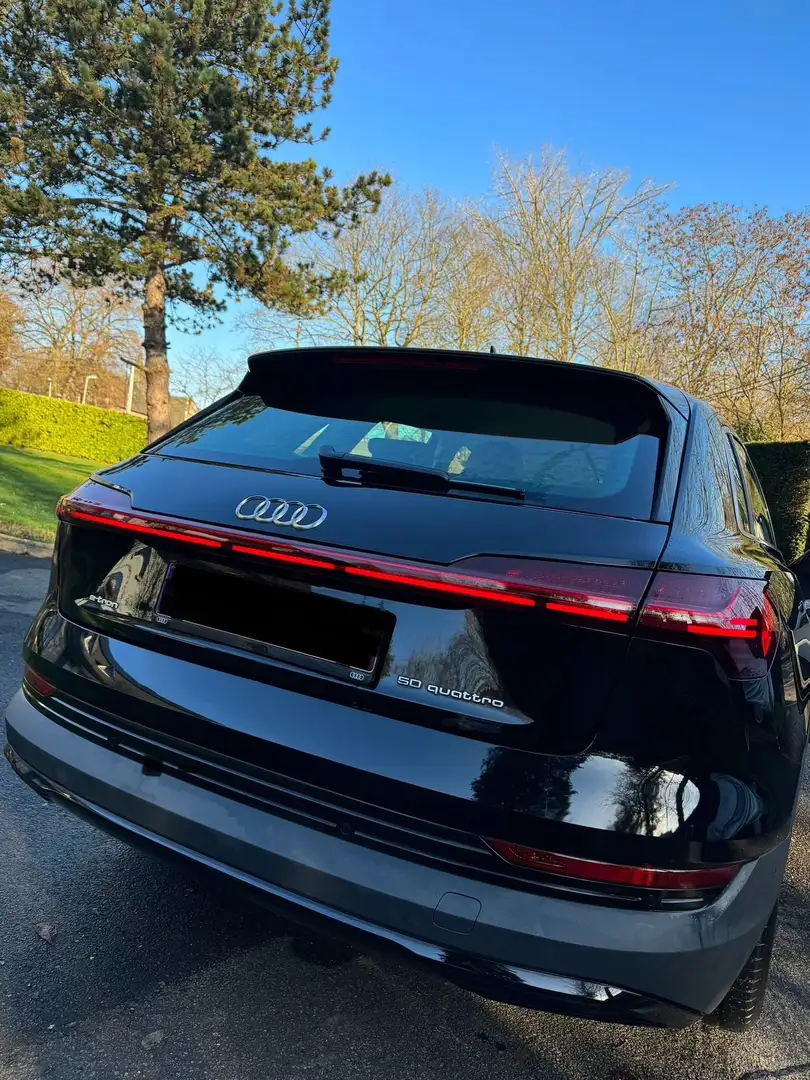 Audi e-tron E-Tron 95 kWh 55 Quattro Attraction Zwart - 1